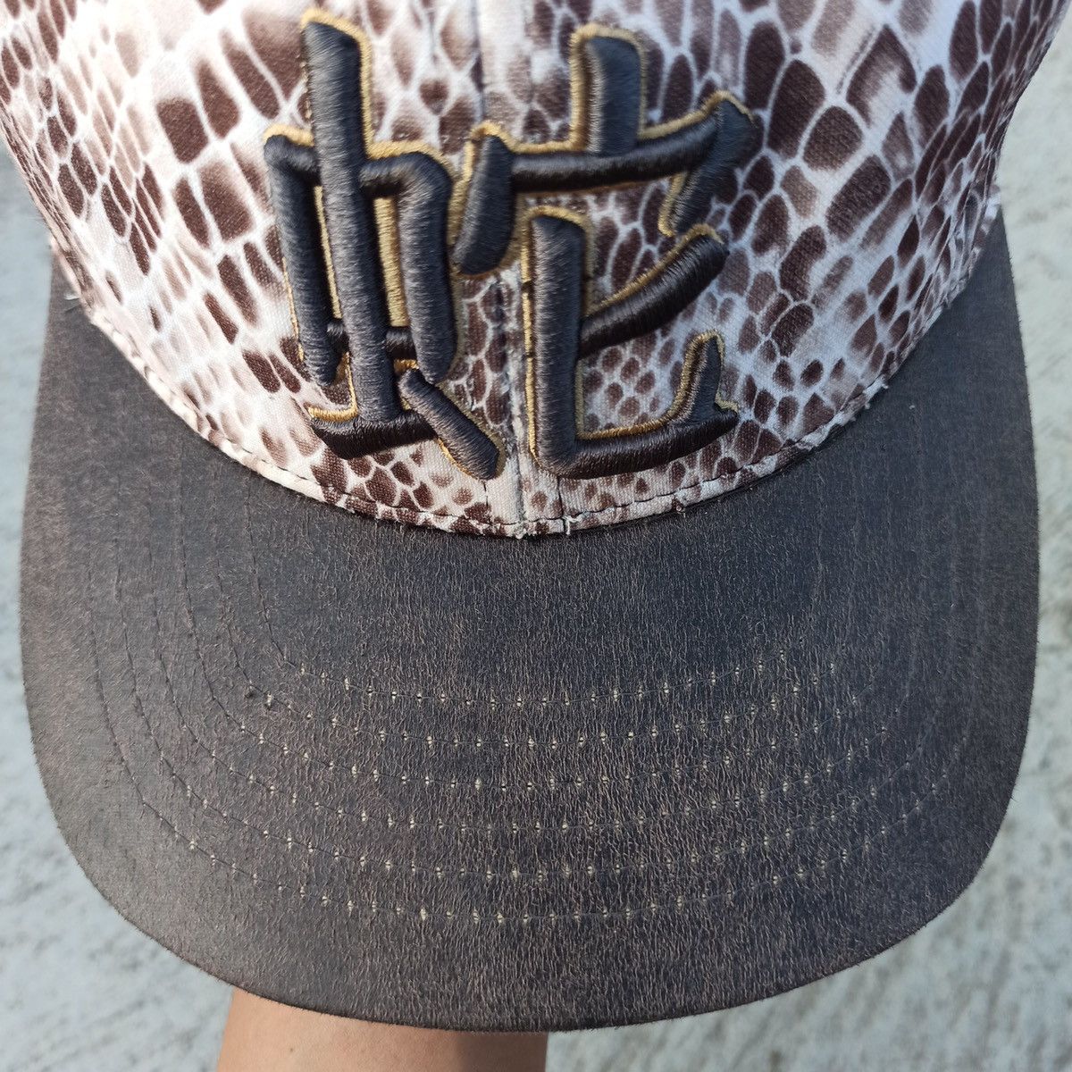 Hunter × Japanese Brand × Leather Snake texture hat by Ace and h&c x nser Size ONE SIZE - 11 Thumbnail