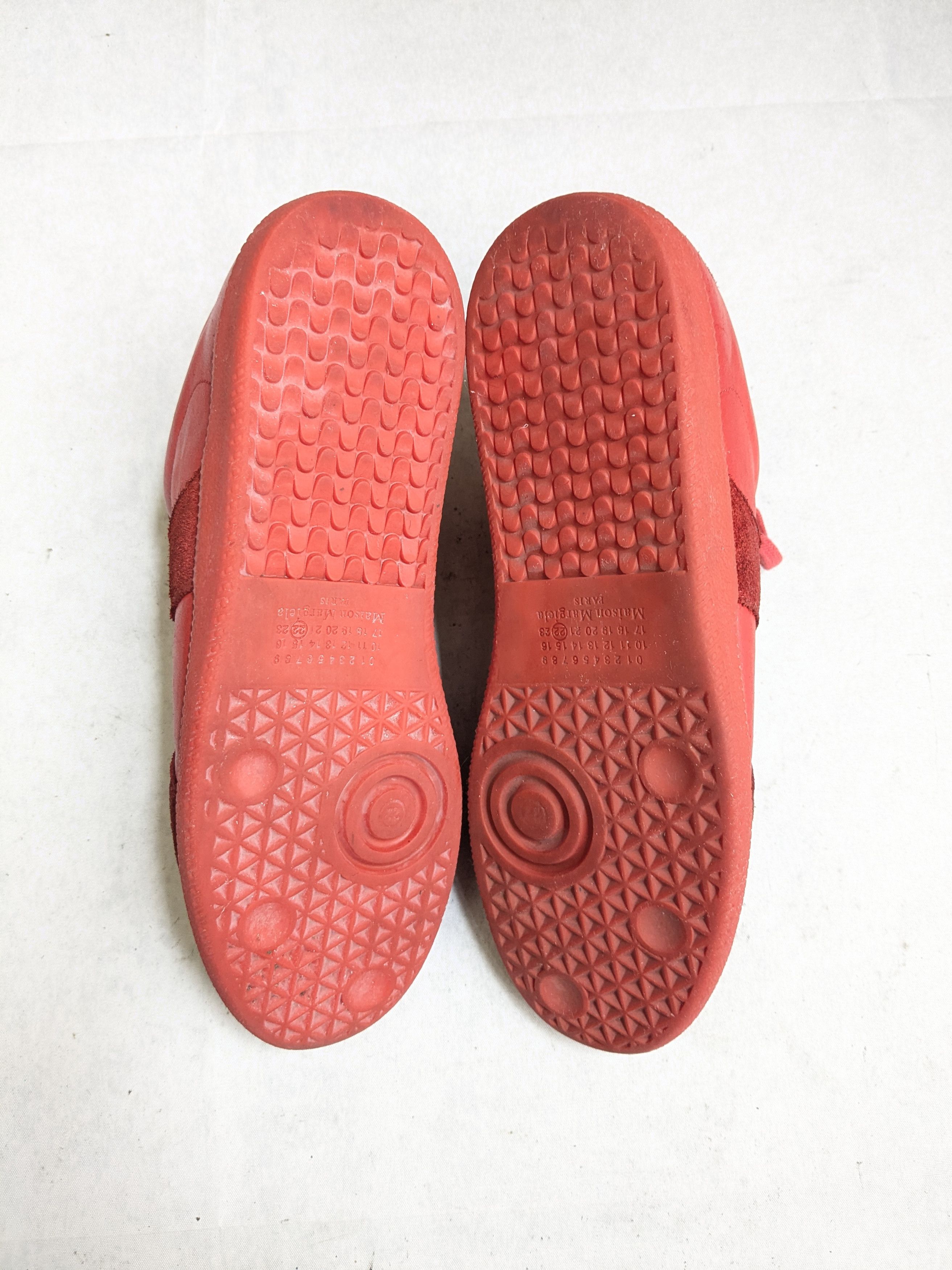 Maison Margiela Maison Margiela Replica GAT Red 10.5 43.5 Low Tops Size US 10.5 / EU 43-44 - 15 Thumbnail