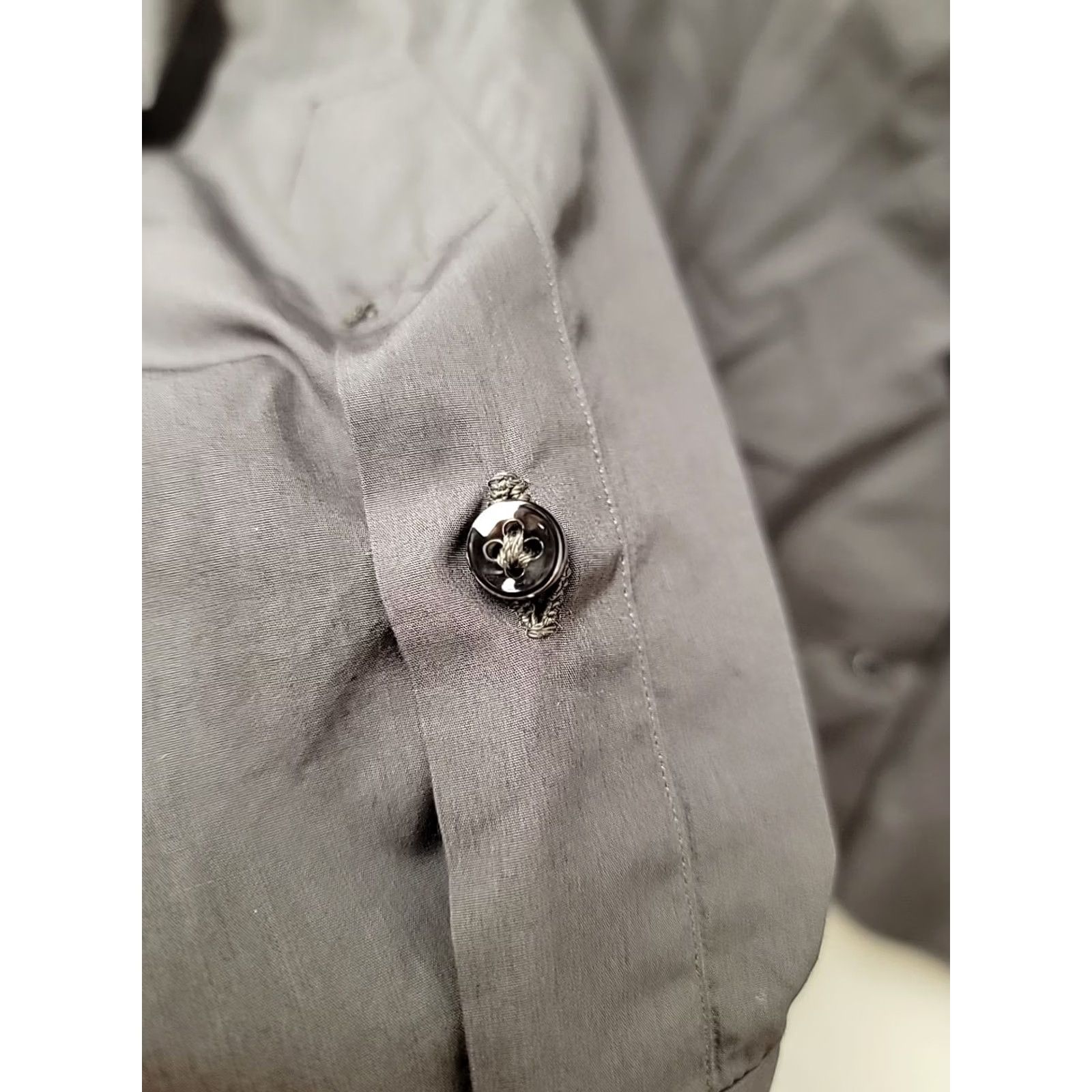 Loro Piana Loro Piana Button Down Shirt 100% Cotton Mens 42 Gray Made In Italy Shirt Mens 42 Gray Loro Piana Size US XL / EU 56 / 4 - 7 Thumbnail