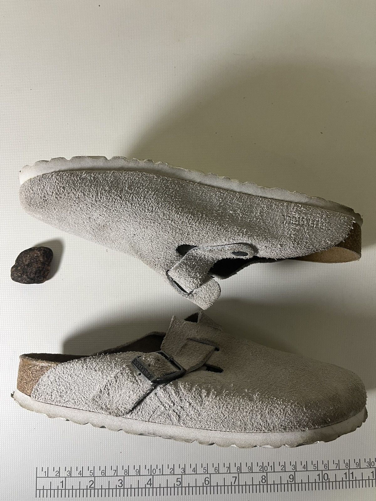 Birkenstock × Stussy Stüssy x Birkenstock Boston “Bone” Suede Mens Size 41 Size US 8 / EU 41 - 6 Thumbnail