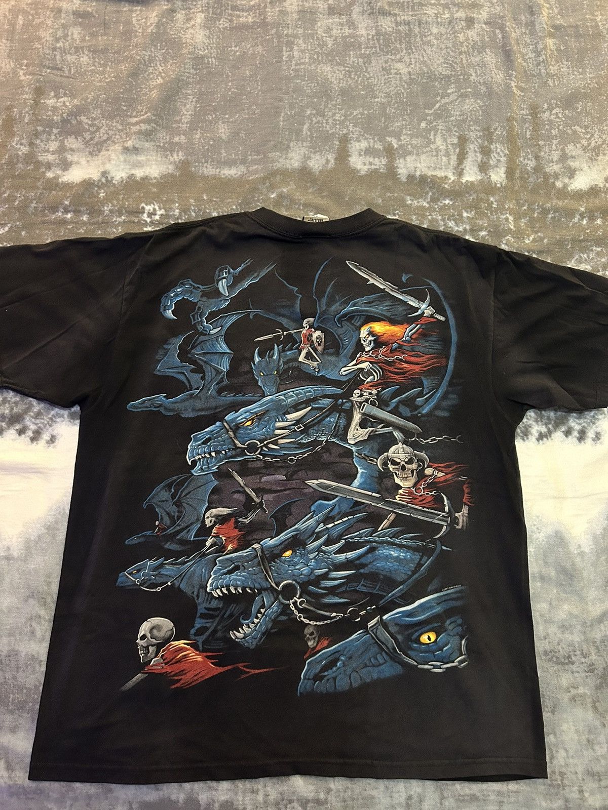 Liquid Blue 2007 Liquid Blue skeleton and dragons XL t-shirt Size US XL / EU 56 / 4 - 2 Thumbnail