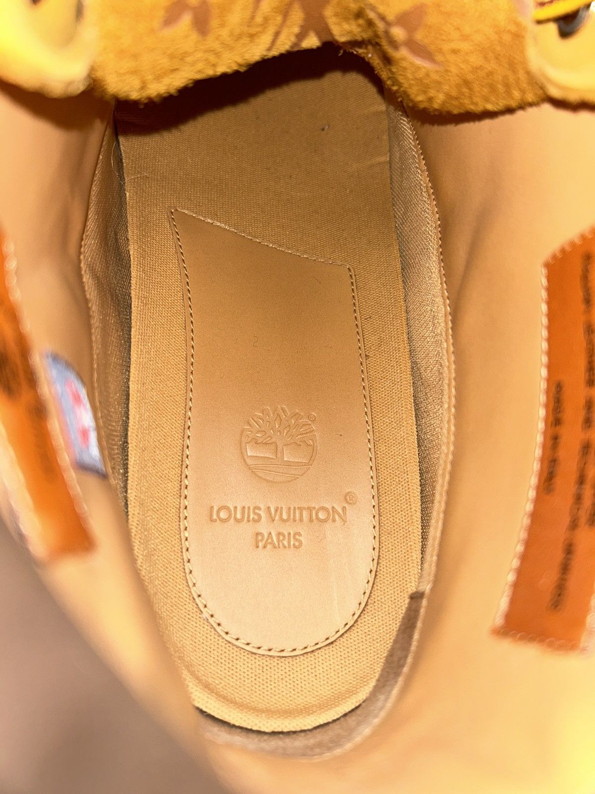 Louis Vuitton Louis Vuitton x Timberland US 10 Size US 10 / EU 43 - 16 Thumbnail