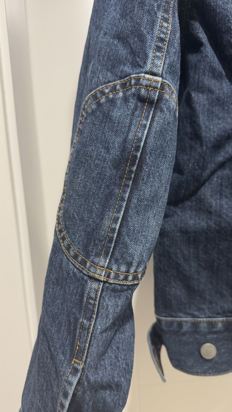 JW Anderson × Uniqlo JW Anderson x Uniqlo Assymetrical Denim Jacket Size US S / EU 44-46 / 1 - 7 Thumbnail