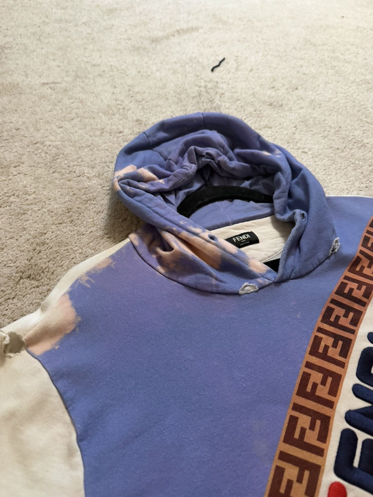 Fendi Fendi x Fila 2019 Mania Stripe Hoodie (Custom) Size XXL Size US XXL / EU 58 / 5 - 4 Thumbnail