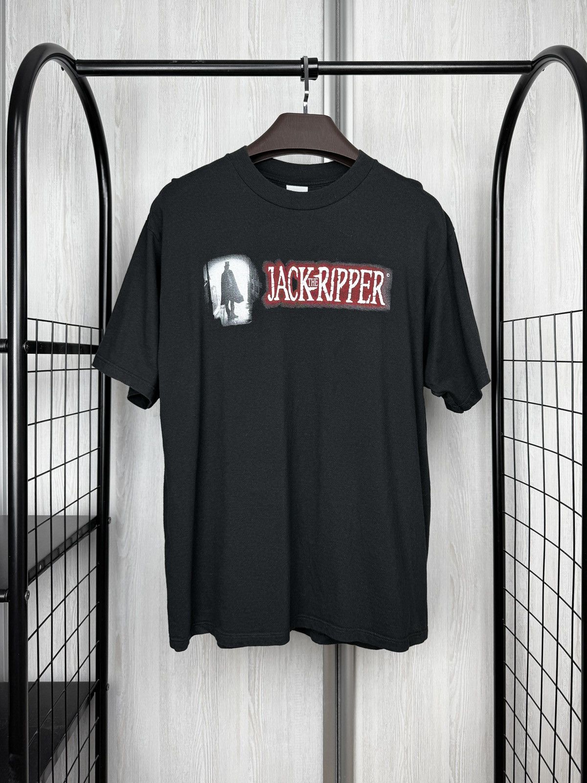 Jerzees Vintage Jack The Ripper Whitechapel Tour Black Movie y2k Tee Size US XL / EU 56 / 4 - 1 Thumbnail