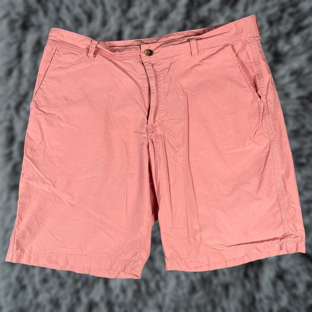 Pinko Columbia Shorts Mens 36 Pink Regular Fit 10 Inseam Outdoors Camping Hiking Size US 36 / EU 52 - 1 Thumbnail