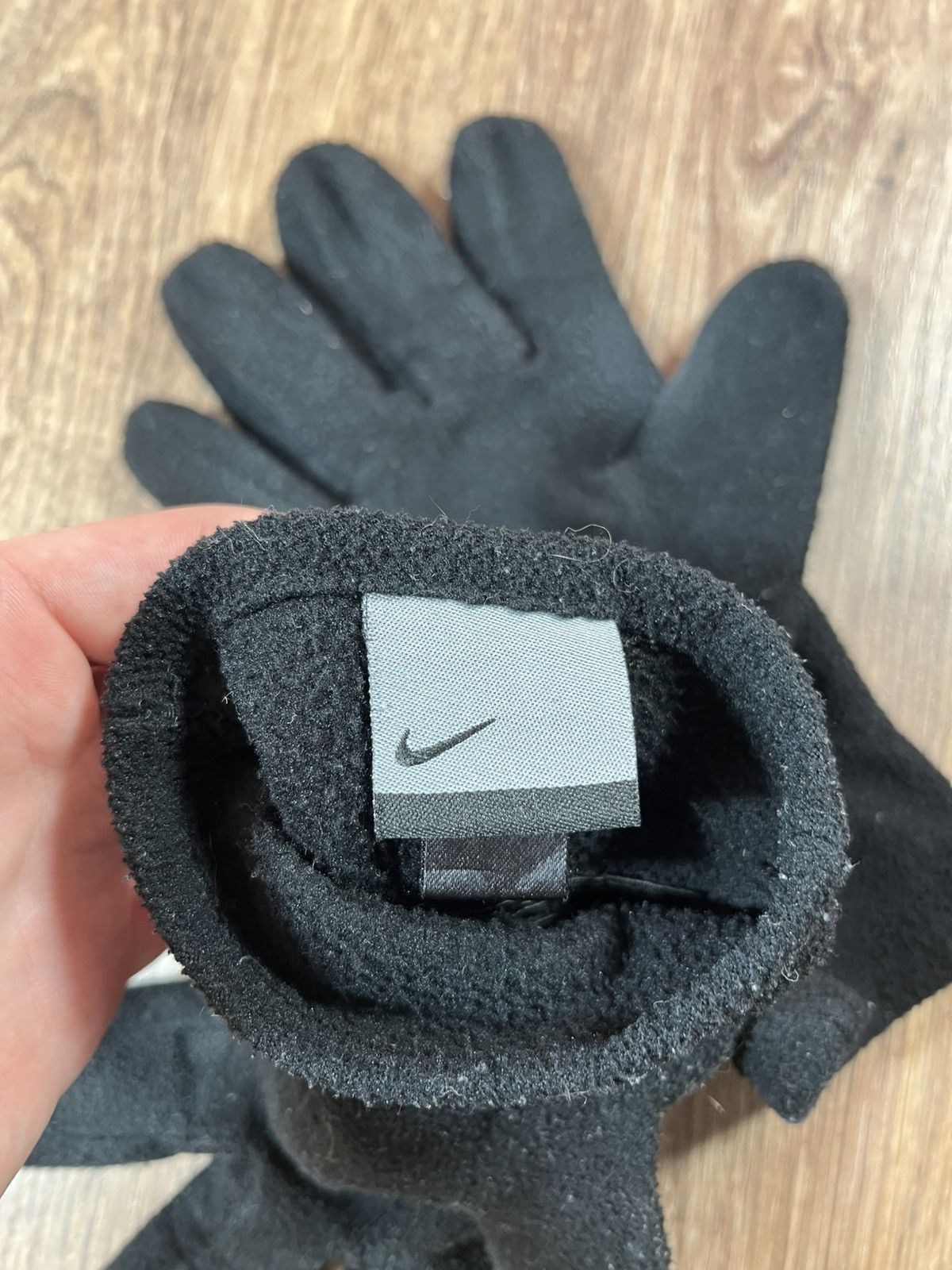 Nike × Vintage Vintage Y2K Nike Fleece Gloves Size ONE SIZE - 5 Thumbnail
