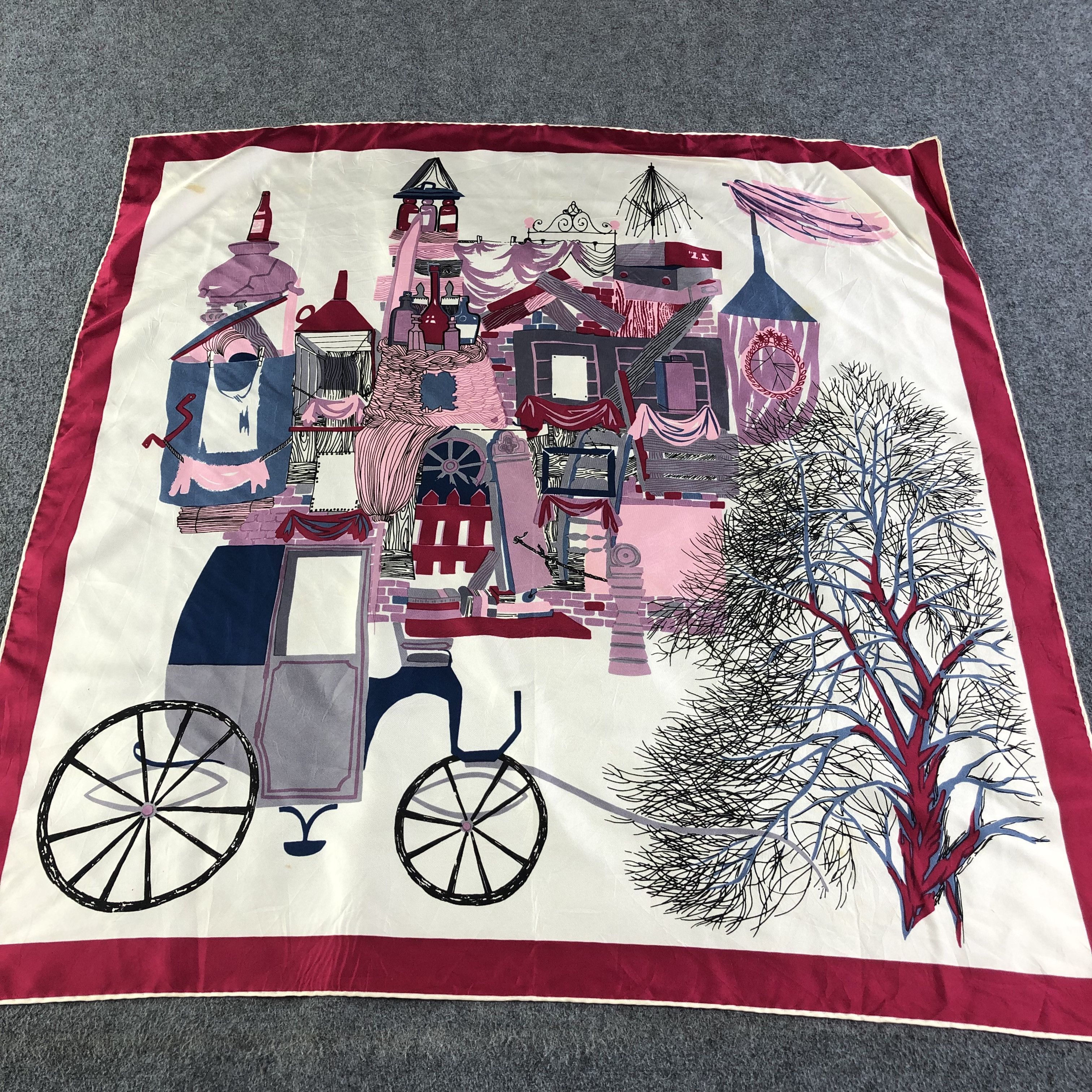 Vintage Luxury Art Silk Scarf M470 Size ONE SIZE - 1 Thumbnail