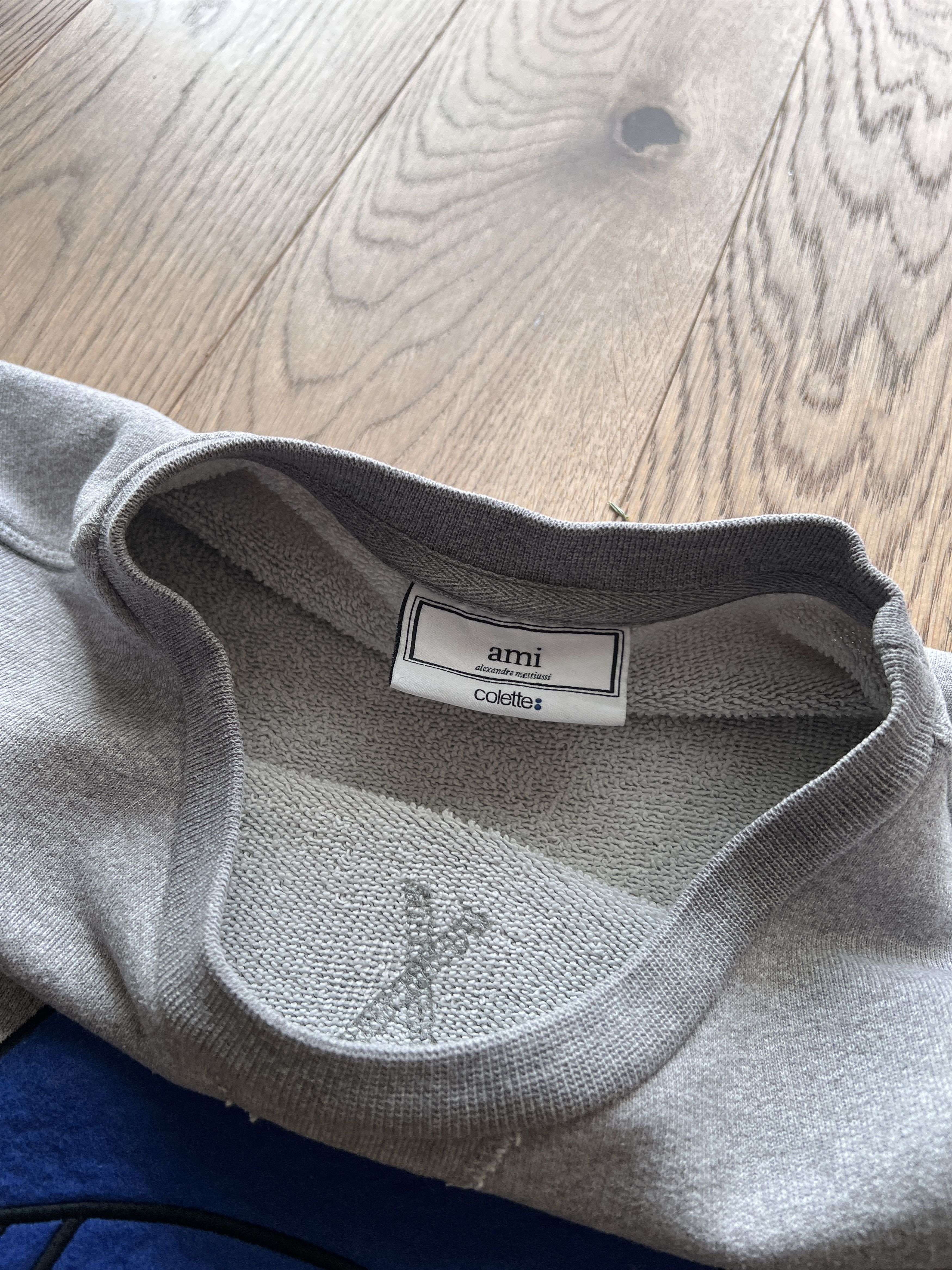 AMI Rare AMI x Smiley Happy sweatshirt graphic big face logotype Size US M / EU 48-50 / 2 - 7 Thumbnail