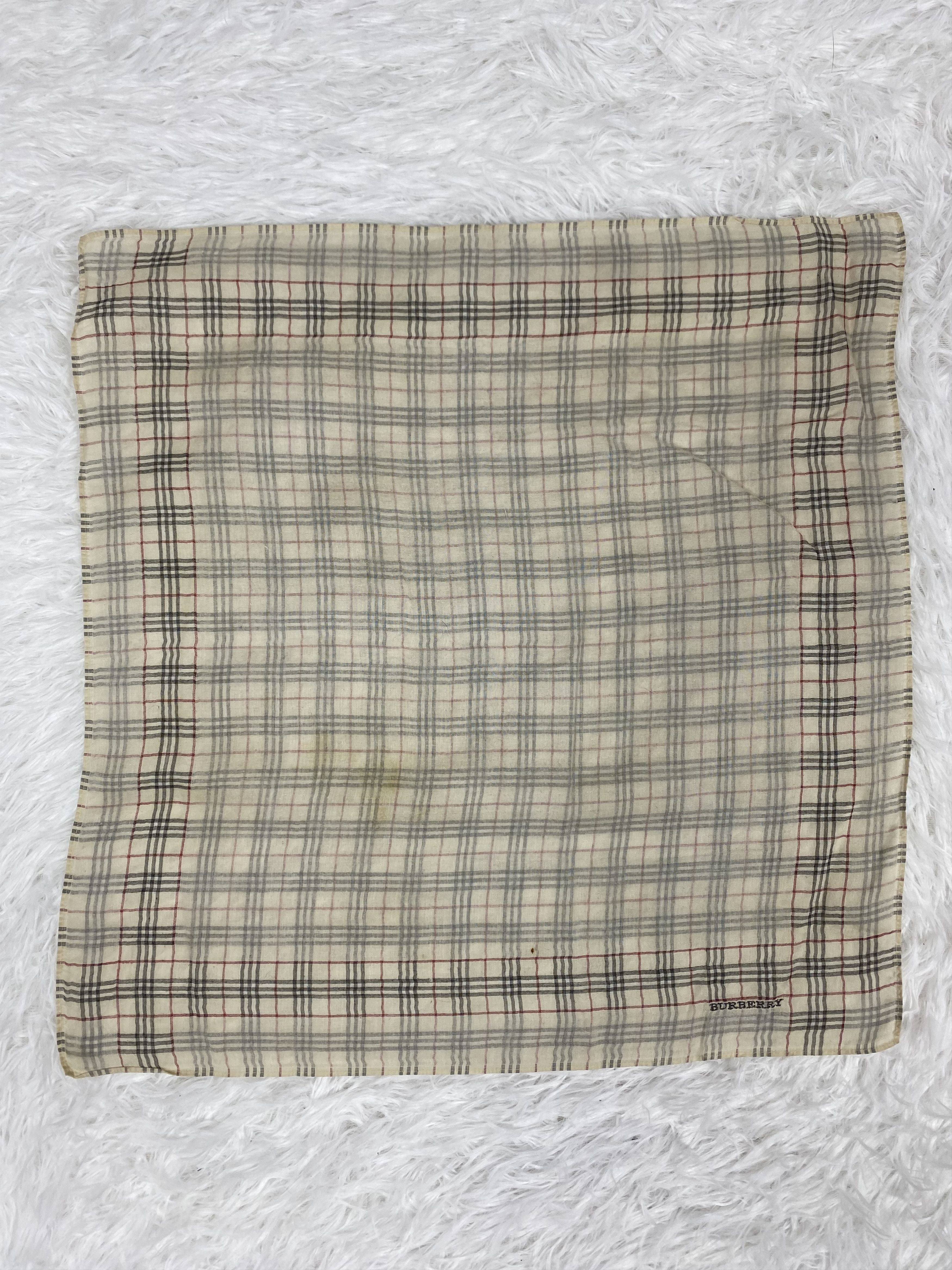Burberry × Vintage Vintage Burberry Handkerchief PH0053 Size ONE SIZE - 6 Thumbnail