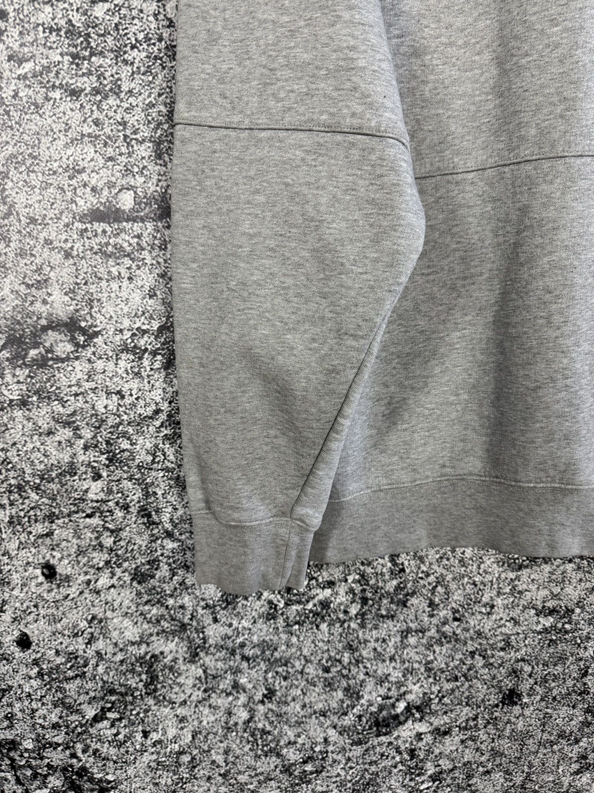 Nike Vintage Nike Air Embroidered Logo Sweatshirt Retro Size M Size US M / EU 48-50 / 2 - 16 Thumbnail
