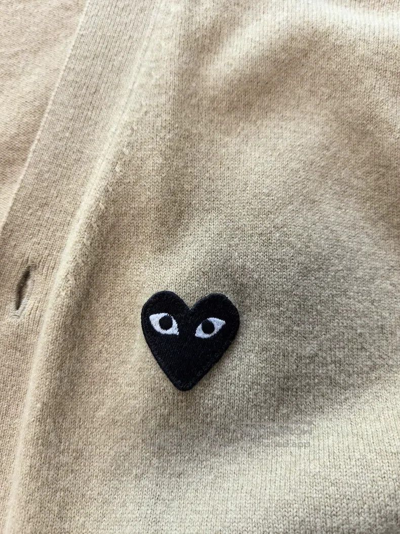 Comme des Garcons Comme des Garcons Black heart pattern cardigan L size Size L / US 10 / IT 46 - 3 Thumbnail