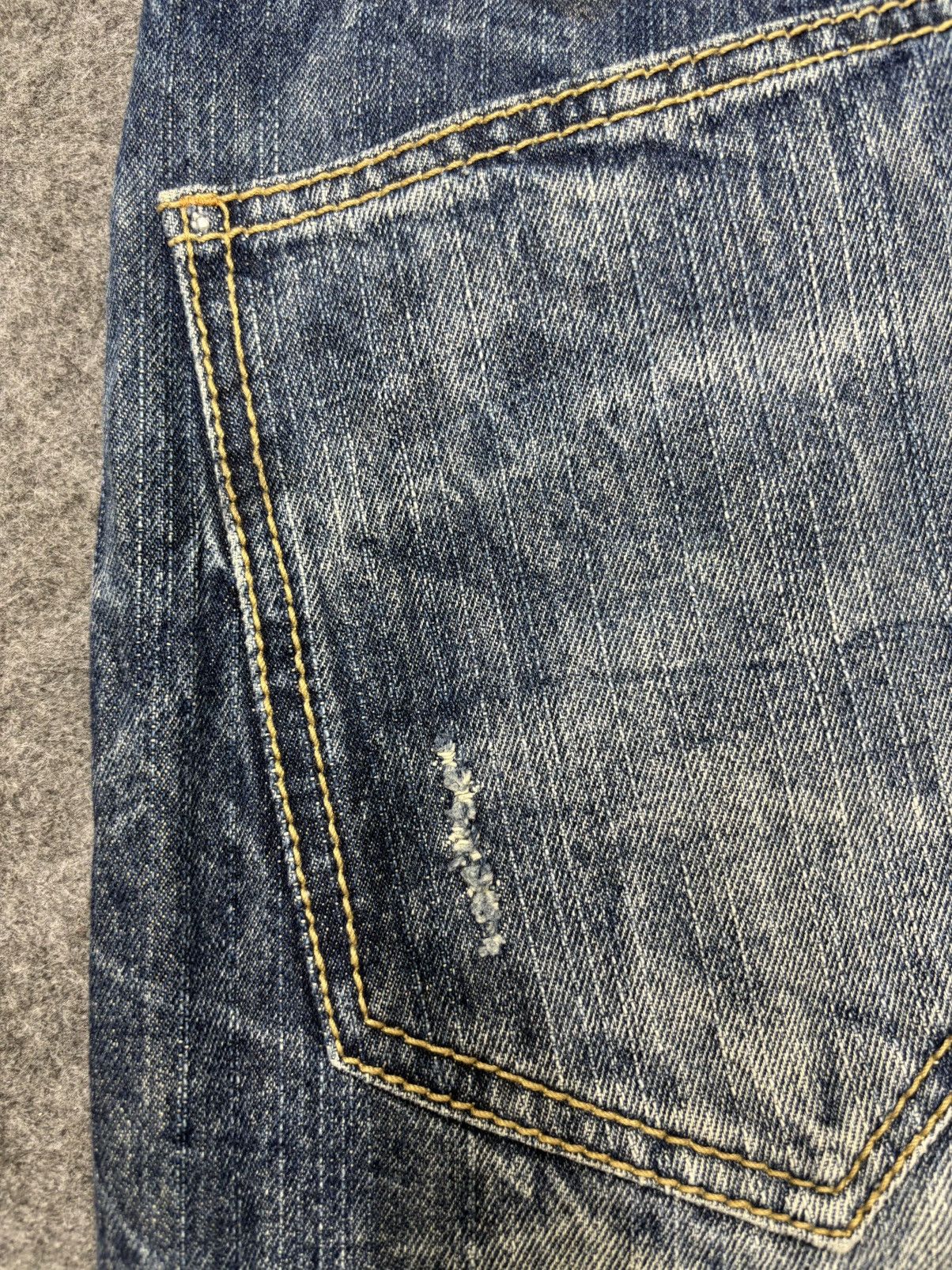 Seditionaries 💥Insane💥SorriderexBack&Forth Spiral Distressed Denim F661 Size US 33 - 20 Thumbnail