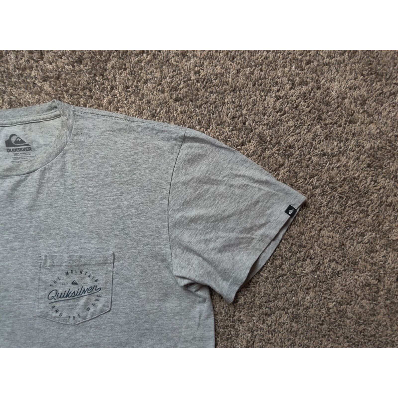 Quiksilver Quiksilver Shirt Adult Mens Large Gray The Mountain The Wave Size US L / EU 52-54 / 3 - 4 Thumbnail