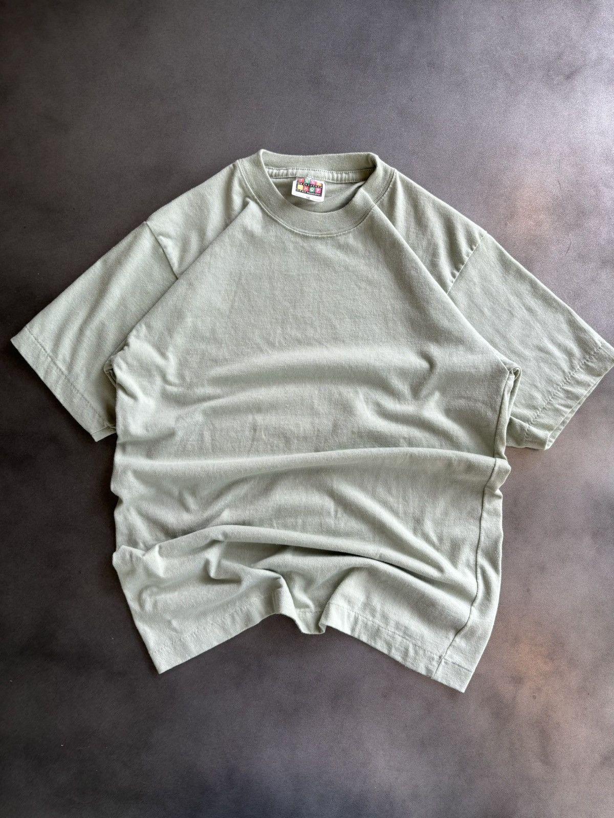 Anvil × Vintage Vintage Blank Tee Sage Green Small Du Marathon 90s 80s Baby Size US S / EU 44-46 / 1 - 1 Thumbnail