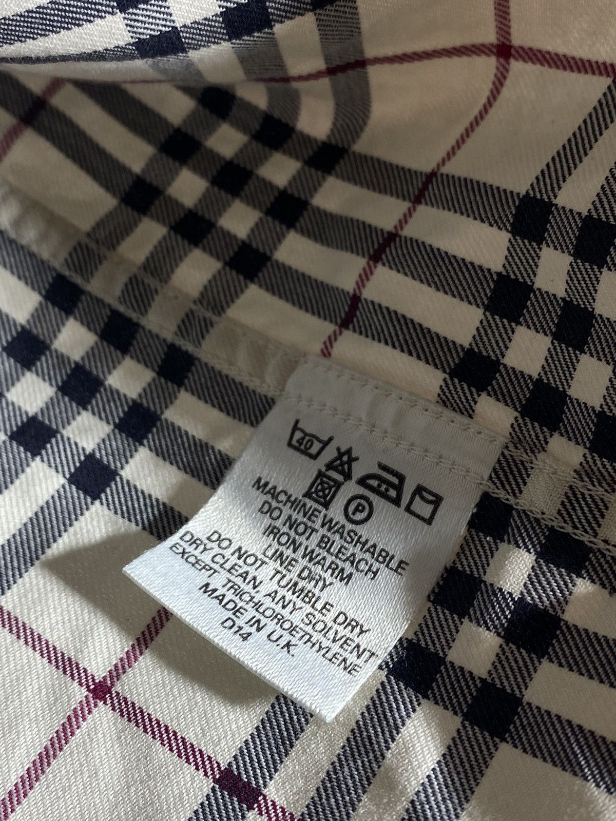 Burberry Vintage Burberry London Checked Short Sleeve Shirt Men’s Size US M / EU 48-50 / 2 - 13 Thumbnail