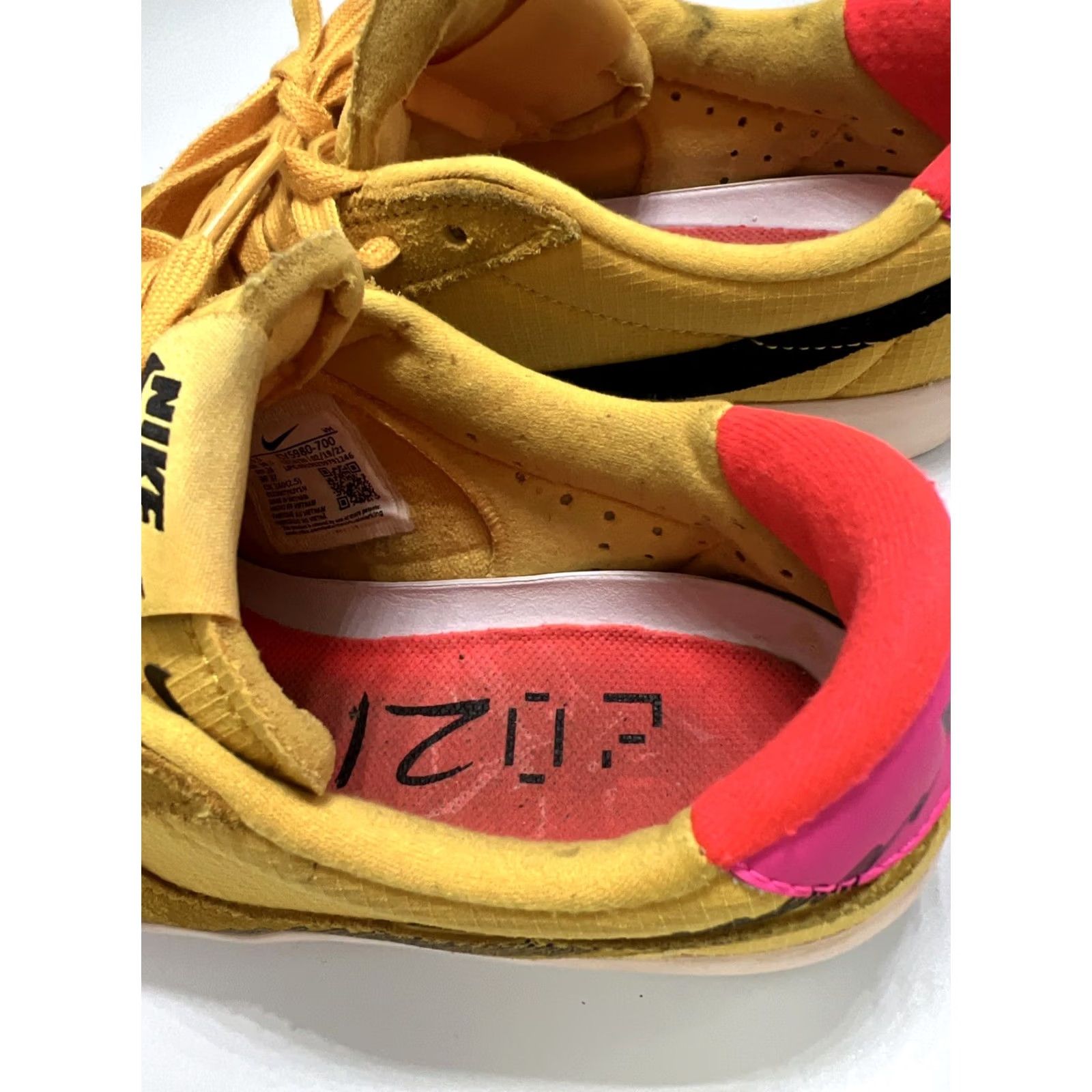 Nike Nike Bruin Sneaker - Yellow Suede - React T SB Pollen - Size 6 - Men Size US 6 / EU 39 - 8 Thumbnail