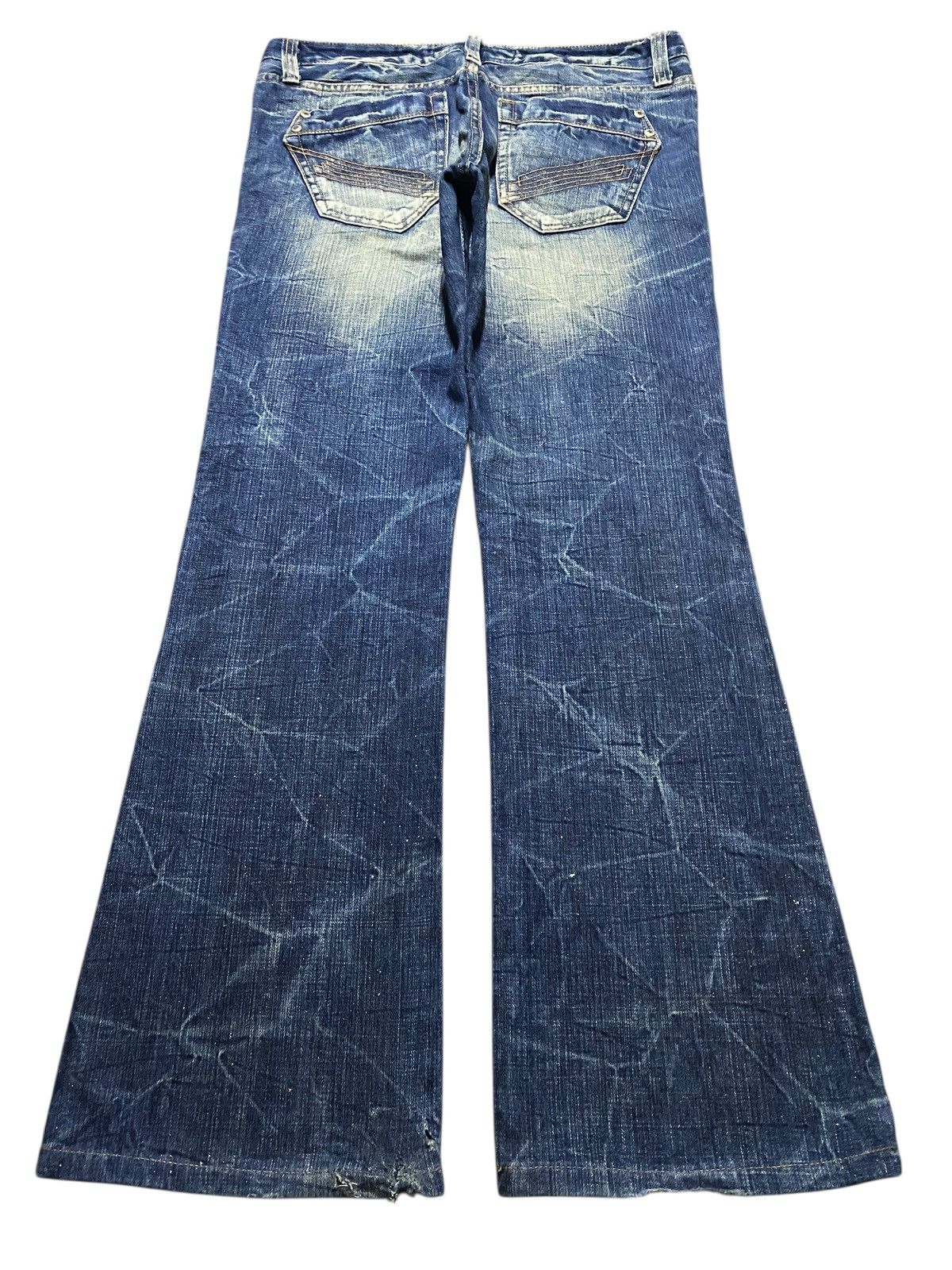 Blue Blue Japan Japanese Brand CCless Distressed Thunder Flare Jeans Size US 32 / EU 48 - 2 Thumbnail
