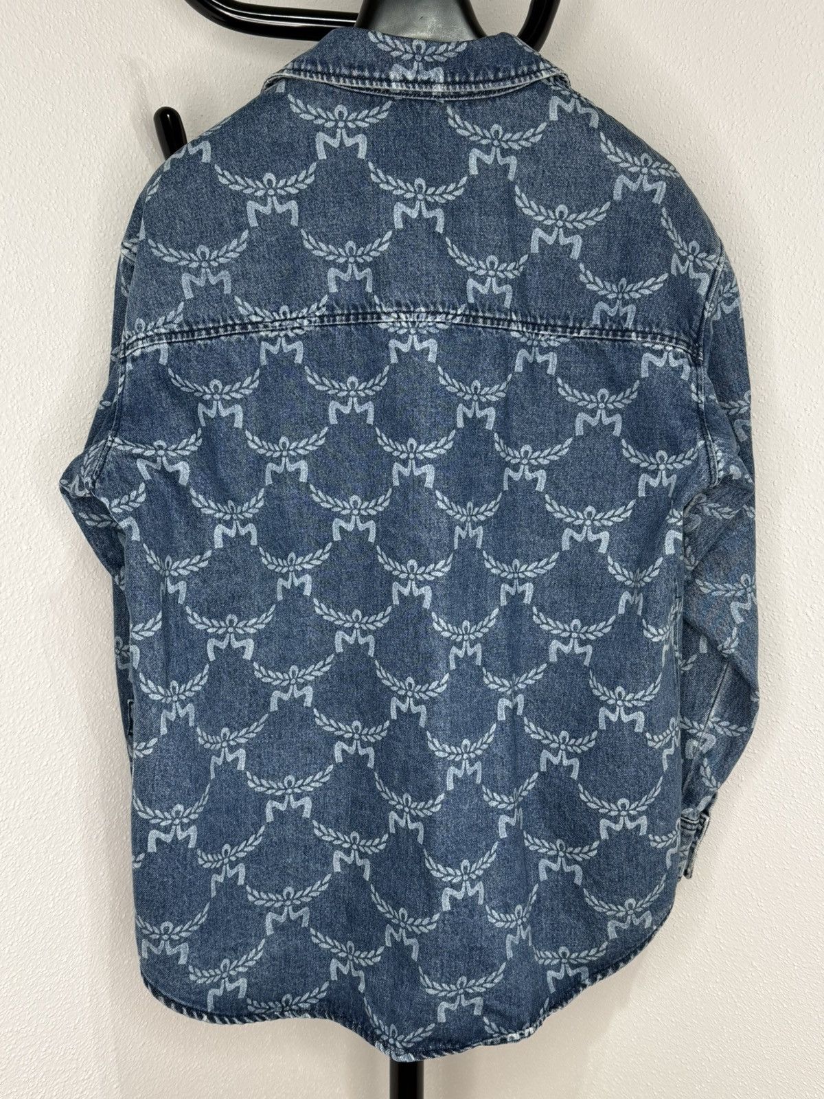 MCM MCM Lauretos Monogram Oversized Denim Shirt Size US M / EU 48-50 / 2 - 7 Thumbnail