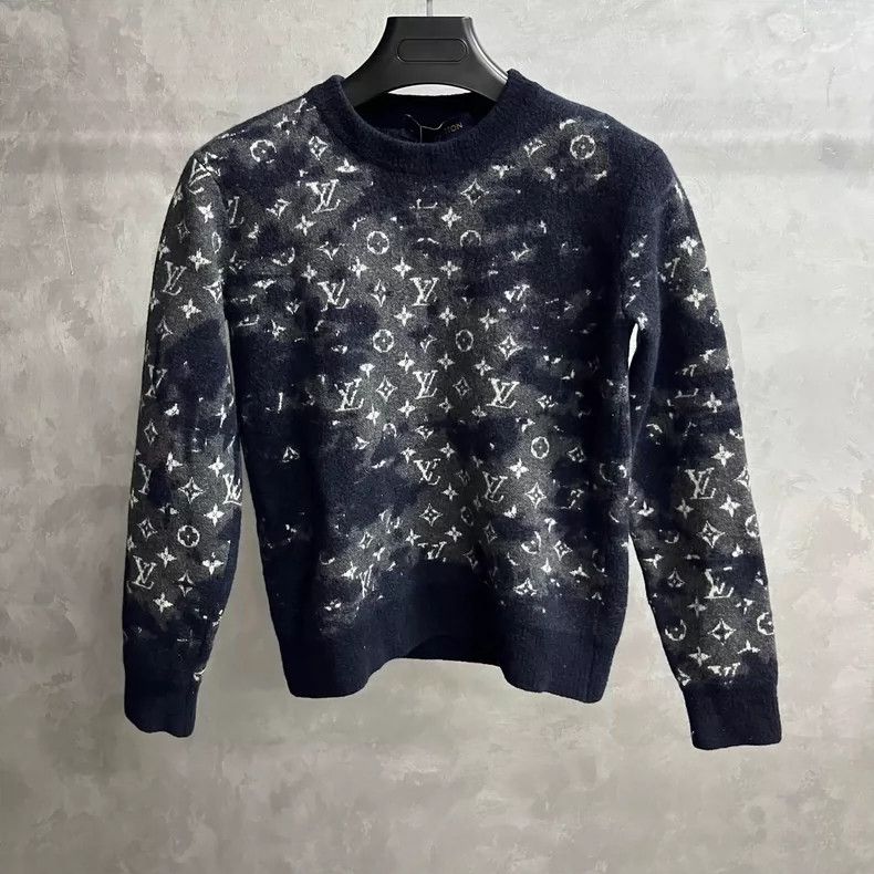 Louis Vuitton Louis Vuitton Black Full Print Worn Effect Crew Neck Wool Size US S / EU 44-46 / 1 - 1 Thumbnail