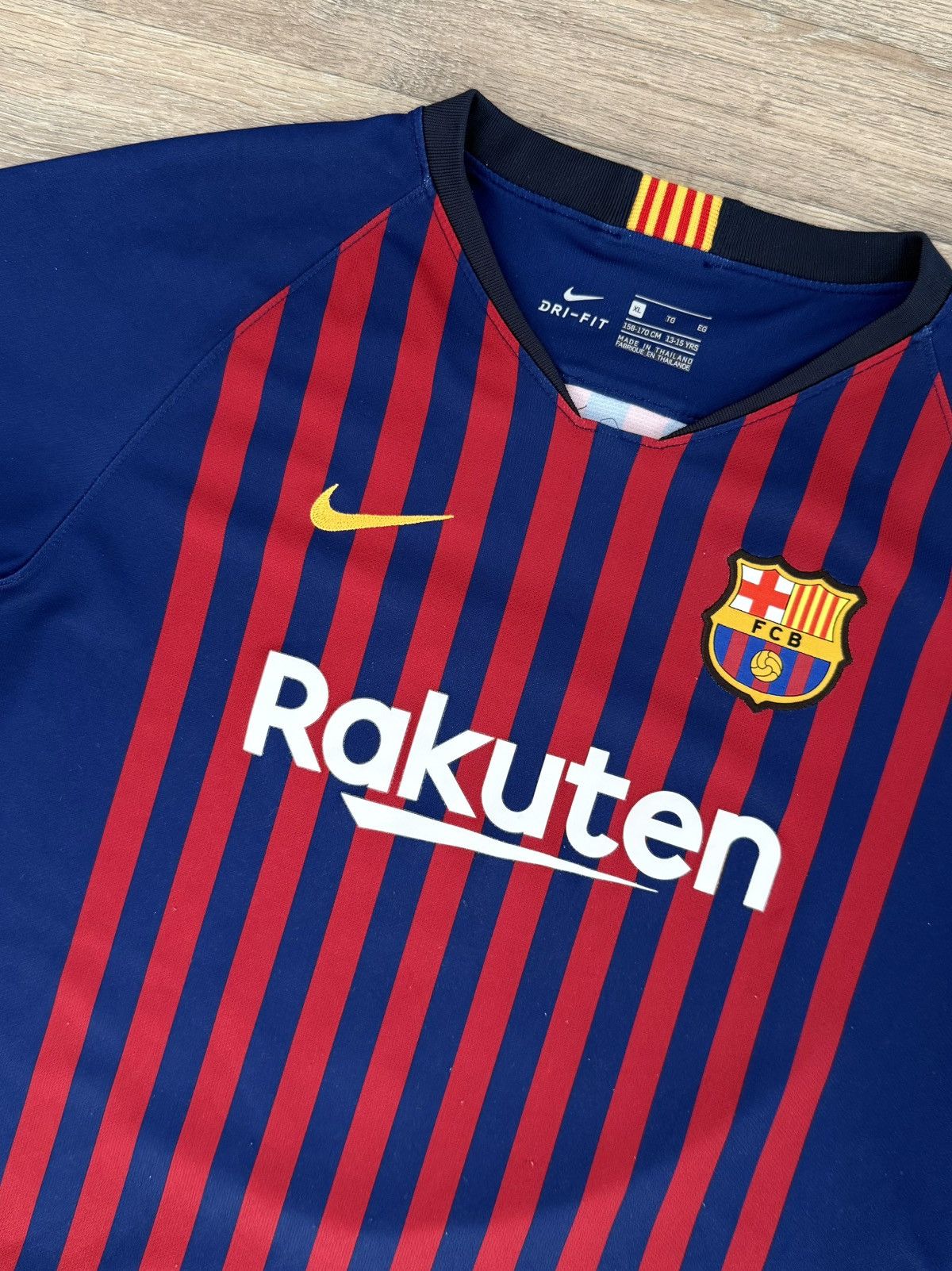 Other Nike 4 Rakitic Barcelona Y2K Rare Blokecore Soccer Jersey Size US XS / EU 42 / 0 - 3 Thumbnail