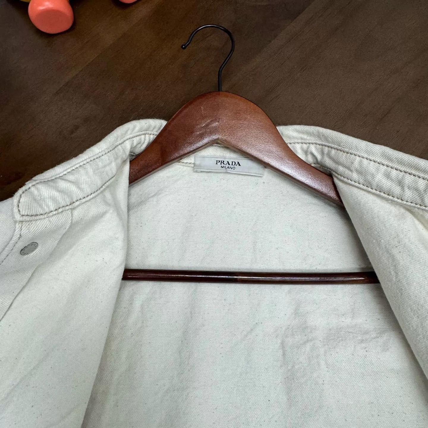 Prada Prada White Triangle Logo Shirt XS Size US XS / EU 42 / 0 - 7 Thumbnail