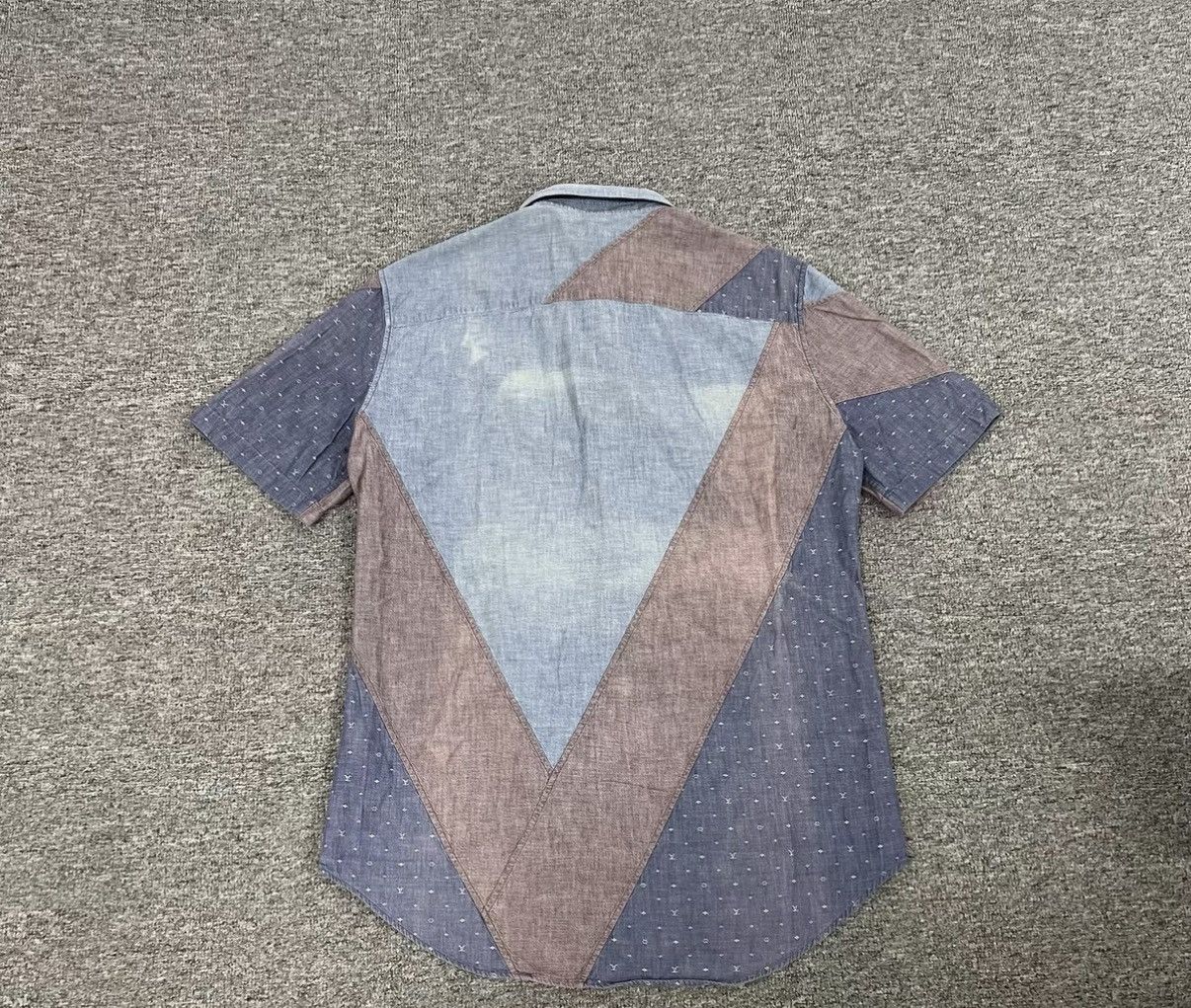 Louis Vuitton Louis Vuitton Short-Sleeve Shirt Size US L / EU 52-54 / 3 - 2 Thumbnail