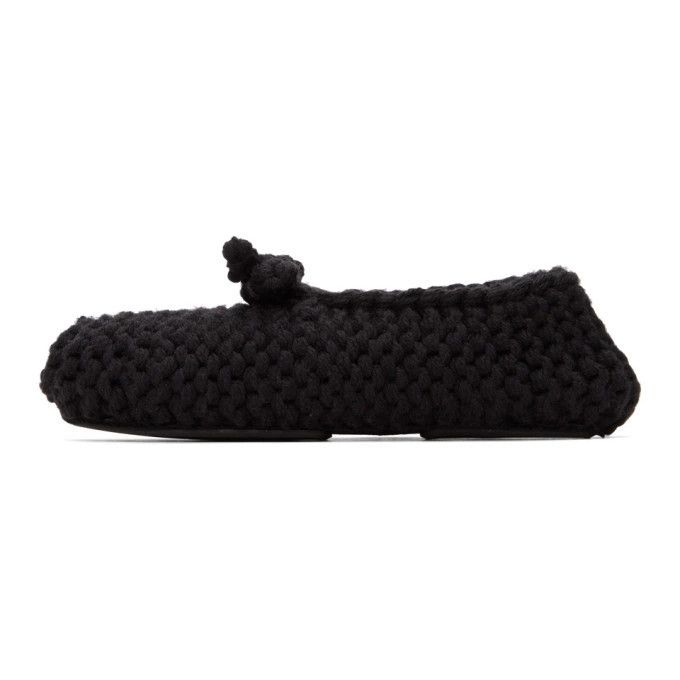 o1y0825 Ballet Flats in Black