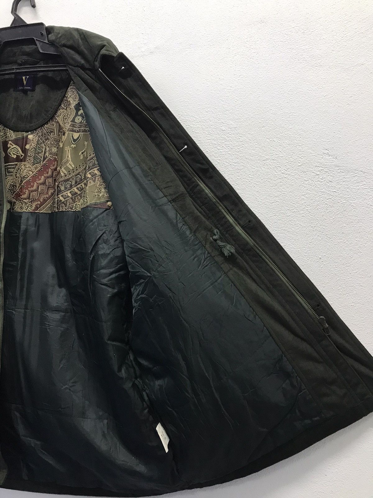Valentino × Vintage Vintage Calro Valentino Jacket Size US L / EU 52-54 / 3 - 12 Thumbnail