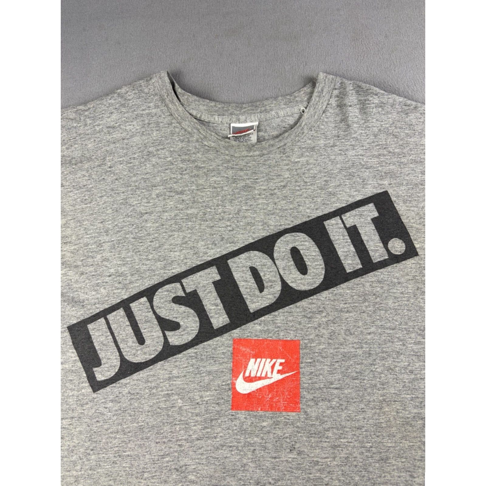 Nike VINTAGE Nike Gray Tag T Shirt XL Gray Swoosh Logo USA 80s Crew Neck Short Sleeve Men Cotton Logo USA 80s Nike Shirt XL Mens Size US XL / EU 56 / 4 - 2 Thumbnail