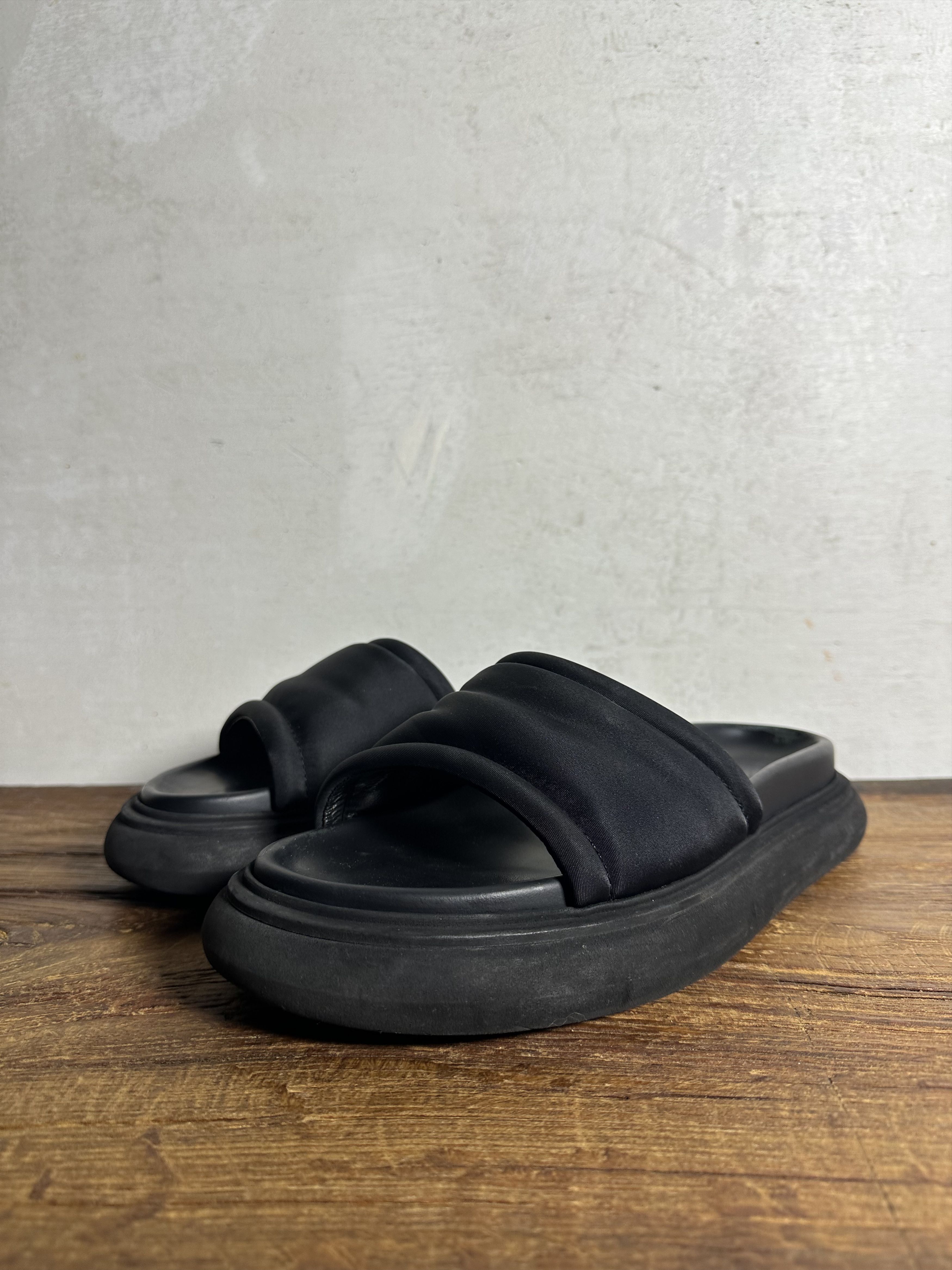 The Attico The Attico Flat Noah Mules Size US 10 / IT 40 - 2 Thumbnail