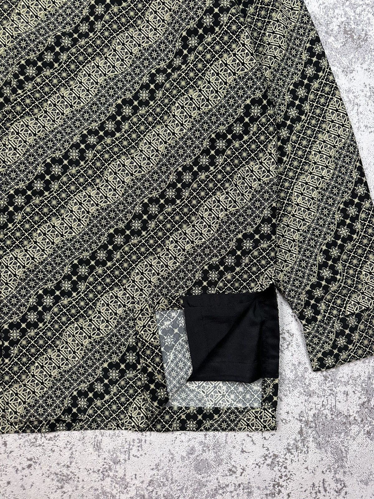 Designer Bali Lestari Ethnic Batik Shirt Vintage Indonesian Pattern Size US XL / EU 56 / 4 - 5 Thumbnail