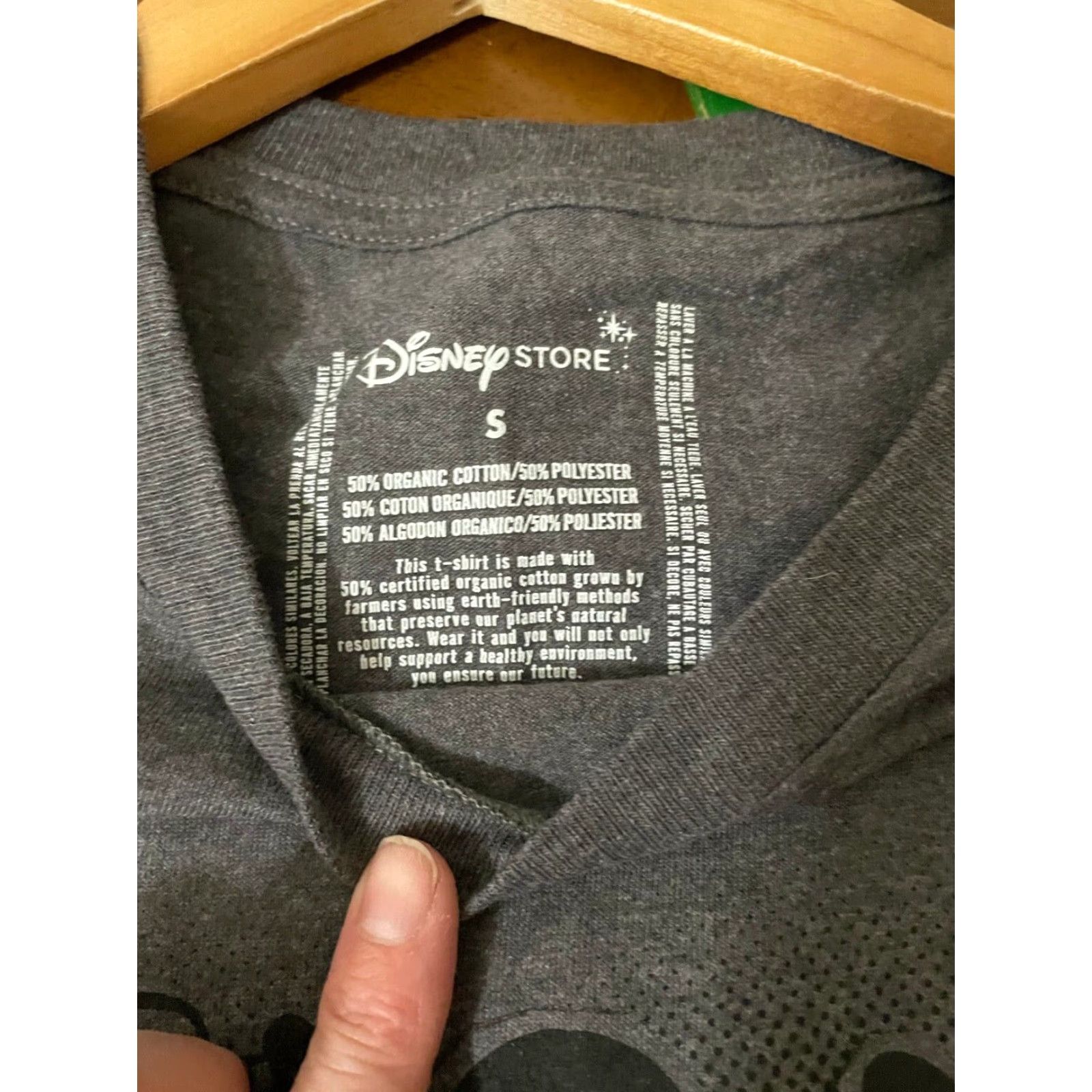 Disney Disney Store Mickey Donald Pluto Goofy Graphic T Shirt Small NWT Size US S / EU 44-46 / 1 - 5 Thumbnail