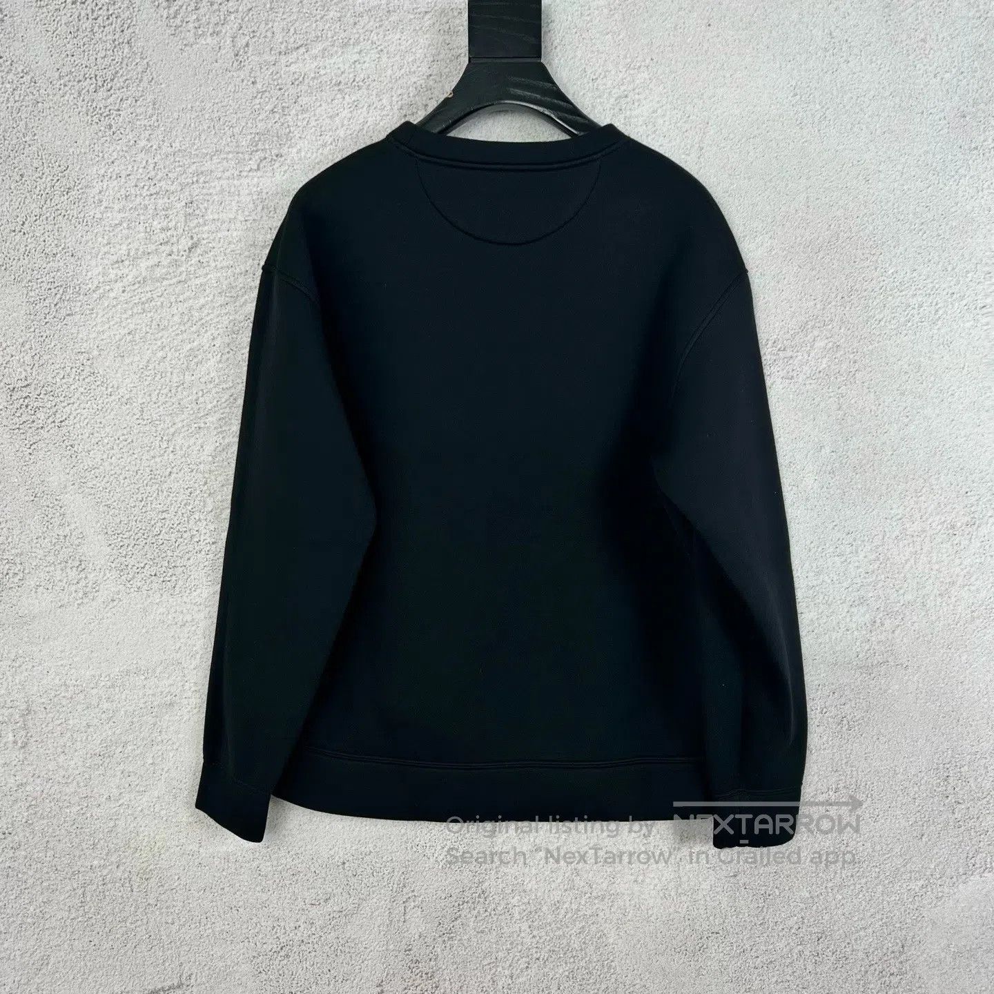 Fendi FENDI W24 Relief Embossed Space Cotton Black Round Neck Sw Size US XS / EU 42 / 0 - 2 Thumbnail