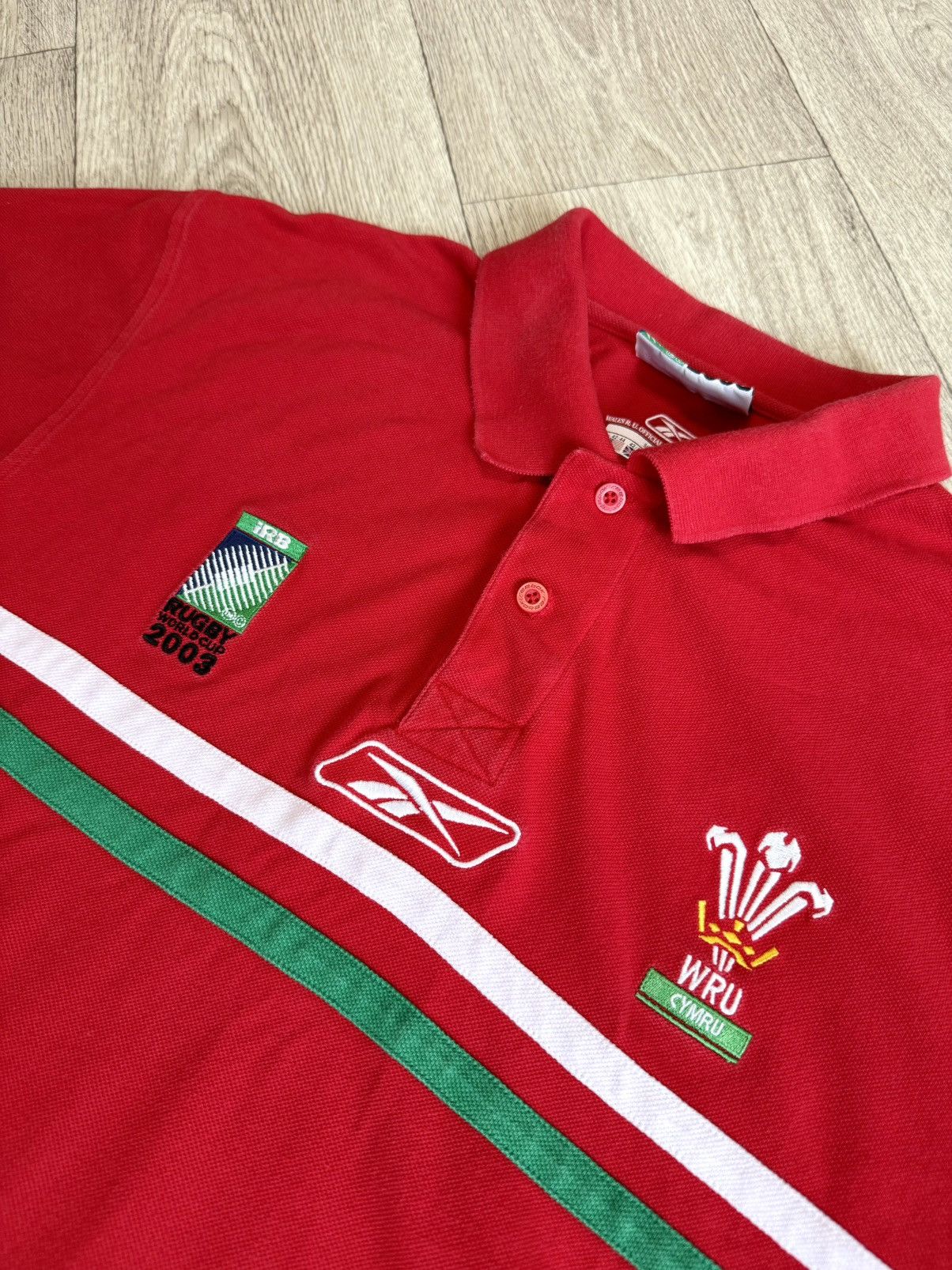 Vintage 🔷Vintage Reebok Wales Rugby Shirt 2000s🔷 Size US L / EU 52-54 / 3 - 3 Thumbnail