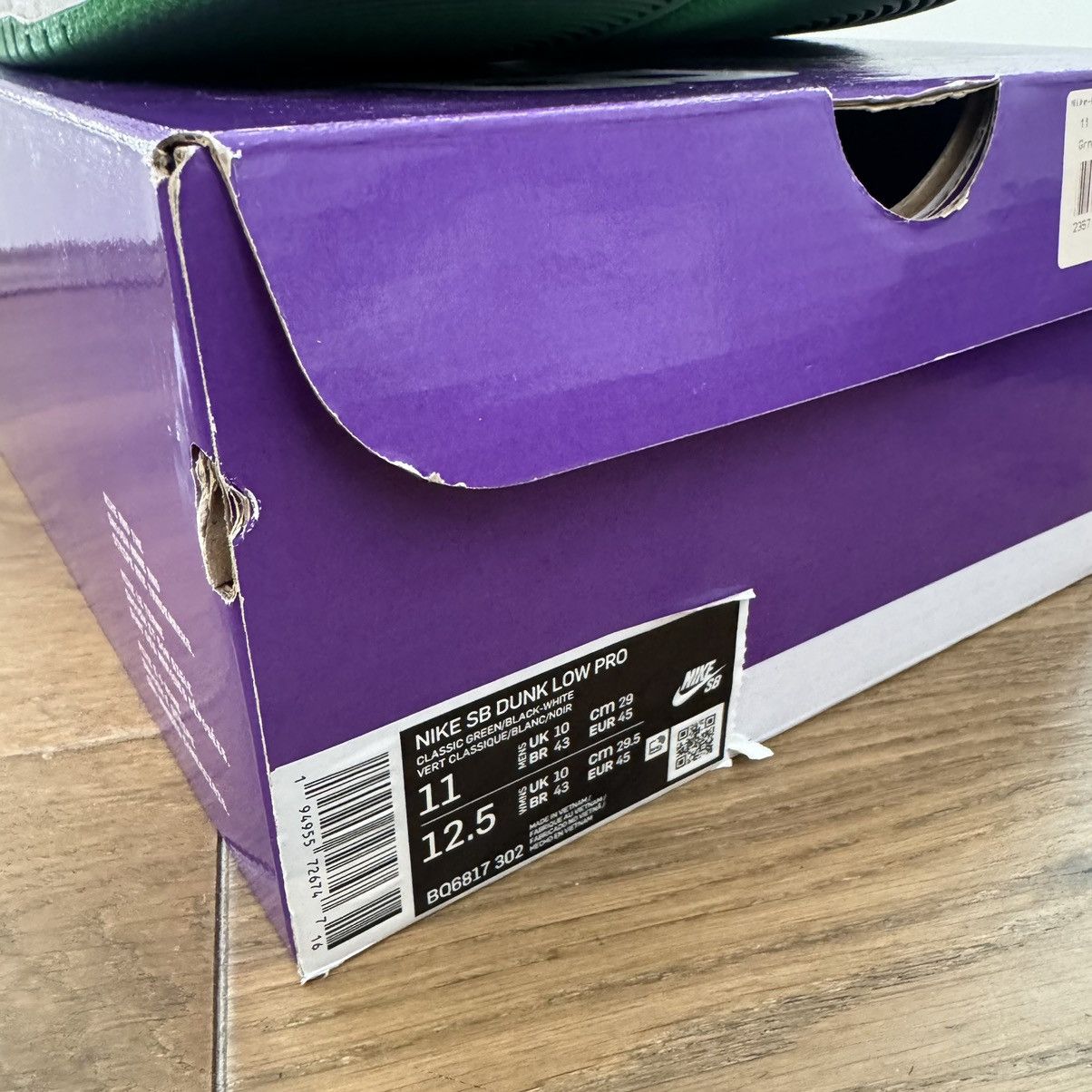Nike Nike Dunk Low SB Lucky Green Size US 11 / EU 44 - 4 Thumbnail