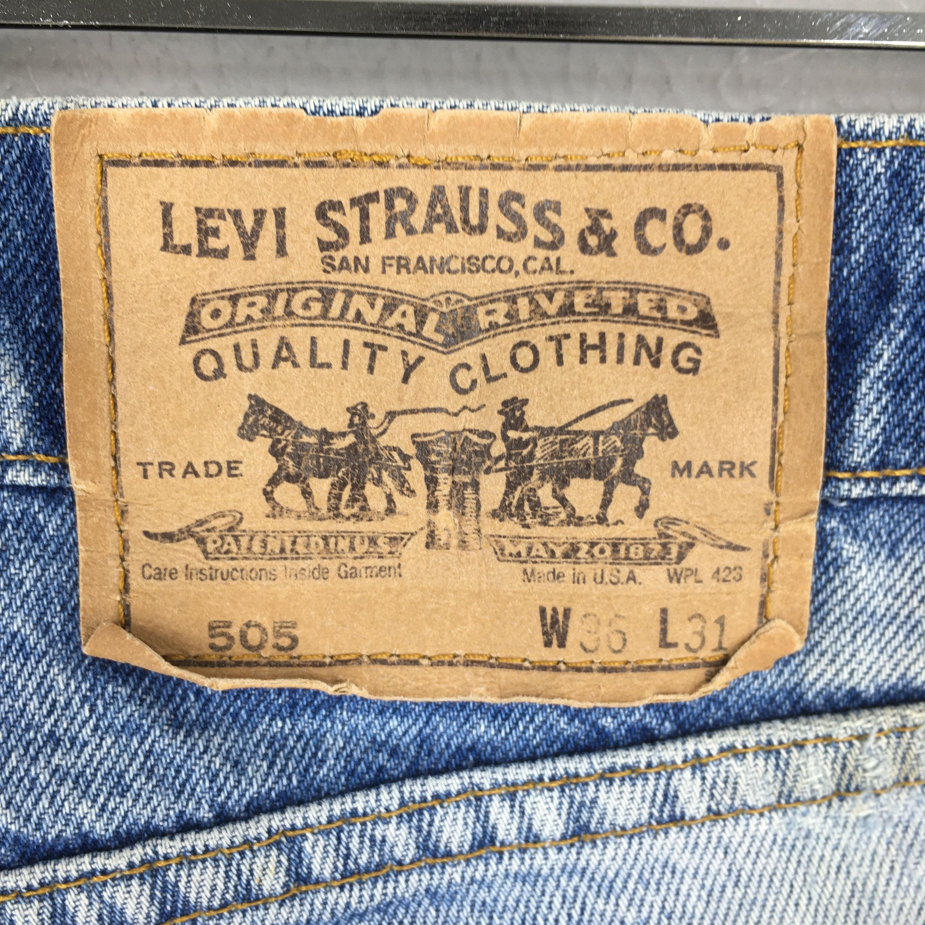 Size 34x29.5 Vintage 90s Levi's 505 Faded Blue Jeans