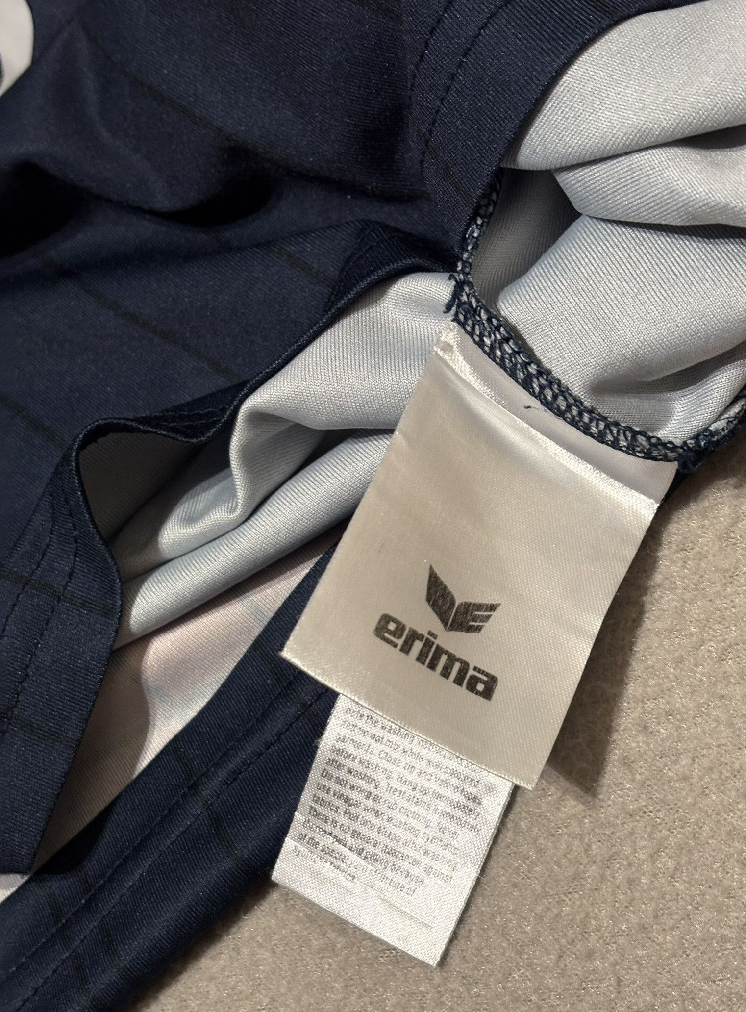 Erima SG Flensburg-Handewitt 2021/2022 Erima Handball Jersey Size US M / EU 48-50 / 2 - 19 Thumbnail