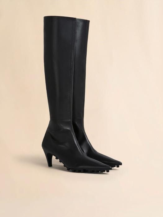 Marni o1w1db10326 Nappa Knee-High Spike Boot in Black Size US 10 / IT 40 - 1 Thumbnail