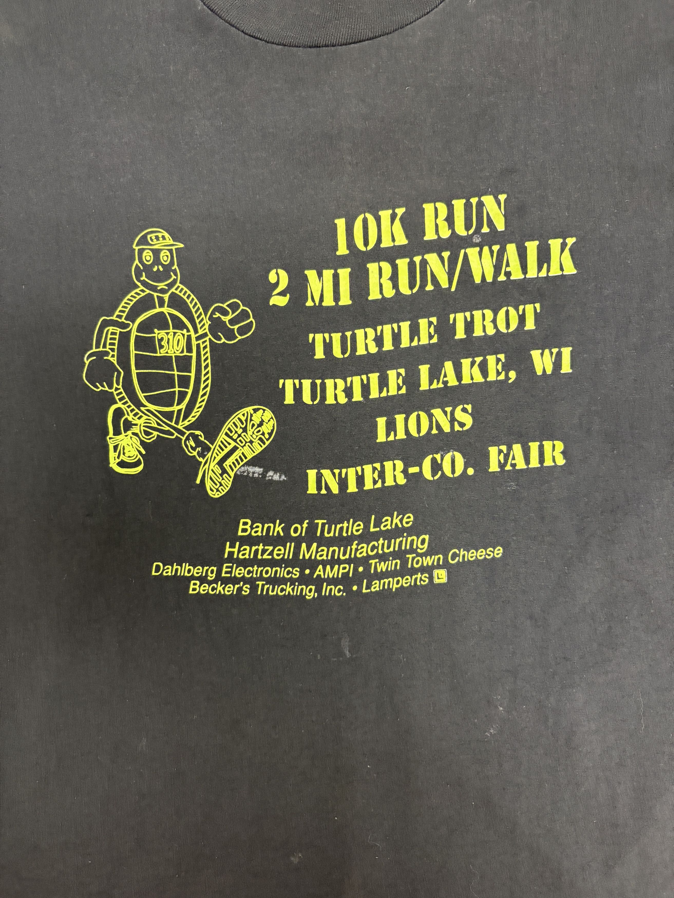Vintage 10K Run & Turtle Trot Turtle Lake, Wisconsin Vintage T-Shirt Size US XL / EU 56 / 4 - 2 Thumbnail