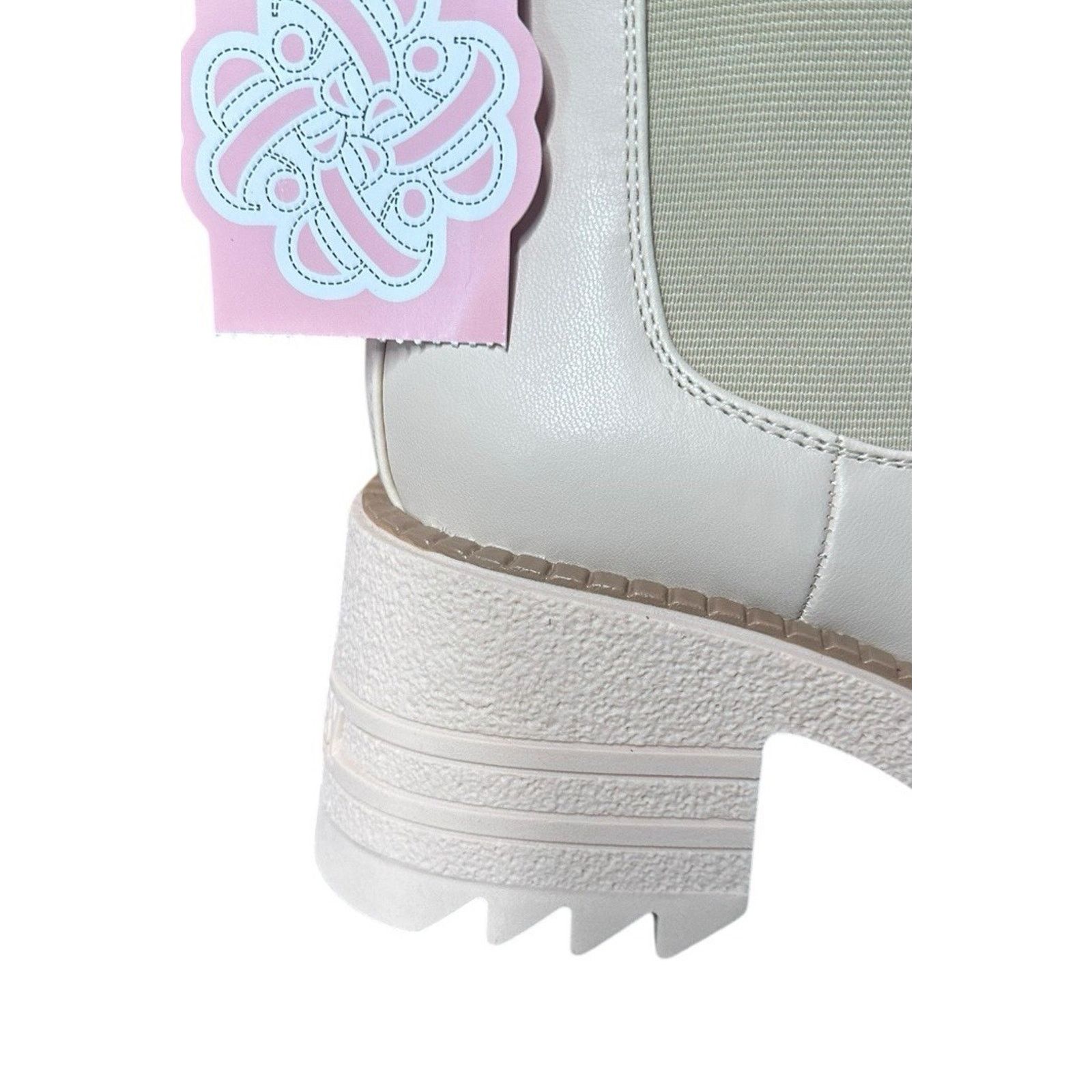 Other Sam & Libby Lennon Vanilla Ivory Lug Sole Chelsea Boots Sz 7 Size US 7 / IT 37 - 4 Thumbnail