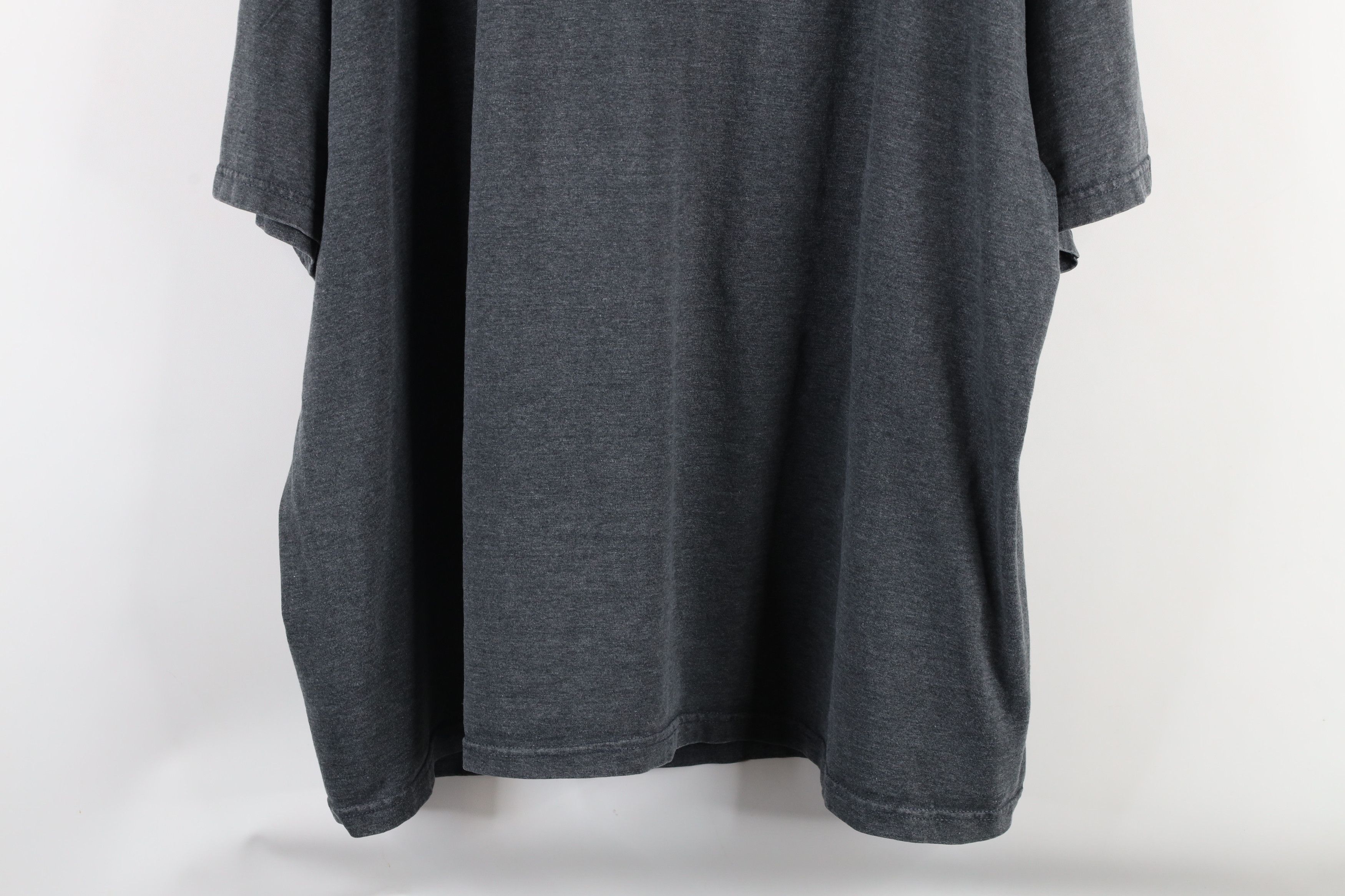 Vintage Vintage 90s Wilson Blank Short Sleeve T-Shirt Heather Gray Size US XXL / EU 58 / 5 - 12 Thumbnail