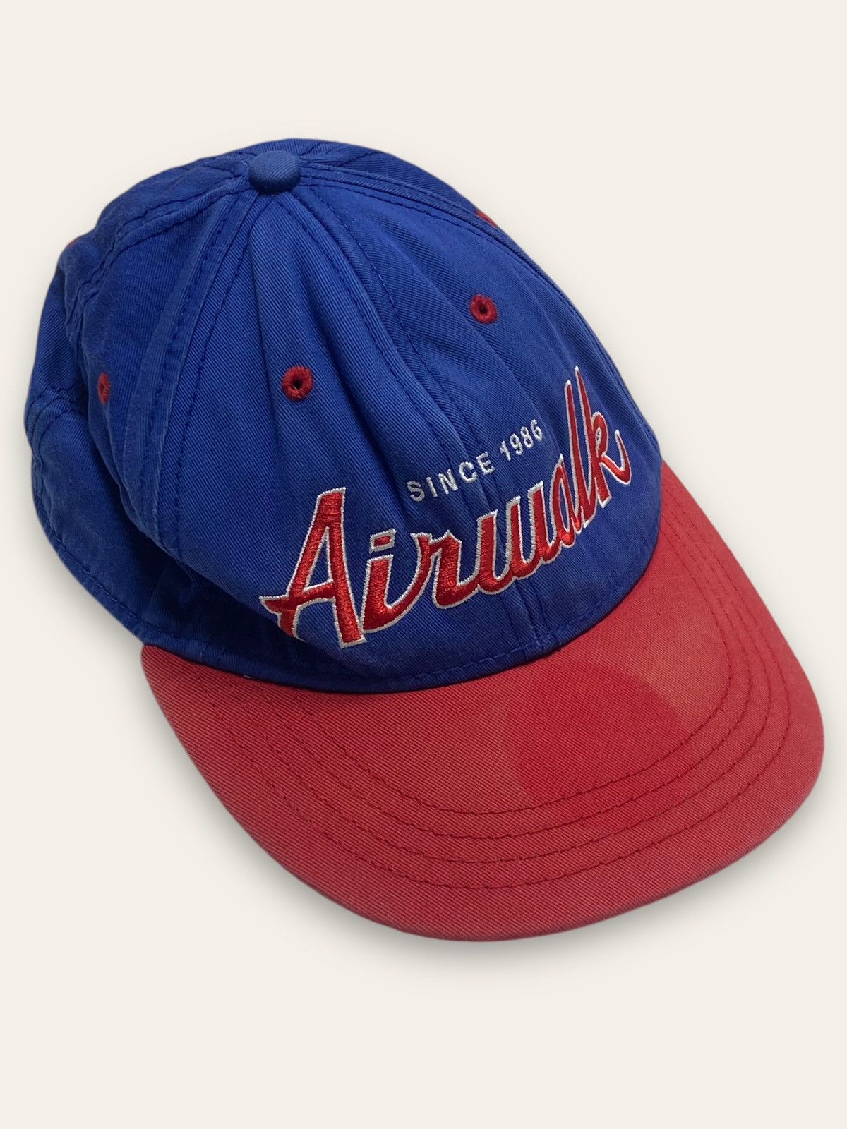 Airwalk Vintage AIRWALK Big Logo Snap Back Cap Blue Red Colour Y2K Size ONE SIZE - 1 Thumbnail