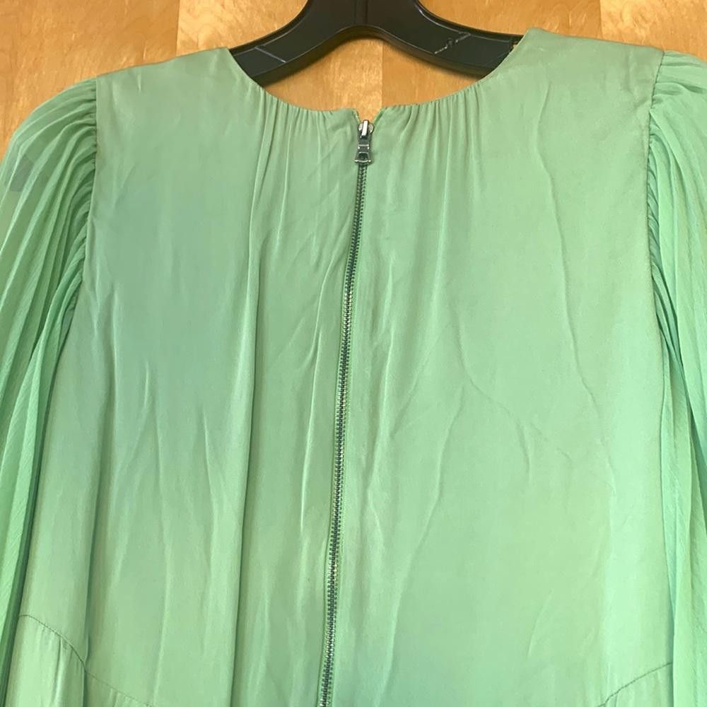 Designer Alice + Olivia-Chiffon bell slv mid length-Sm-100% Vis Shell Size S / US 4 / IT 40 - 8 Thumbnail