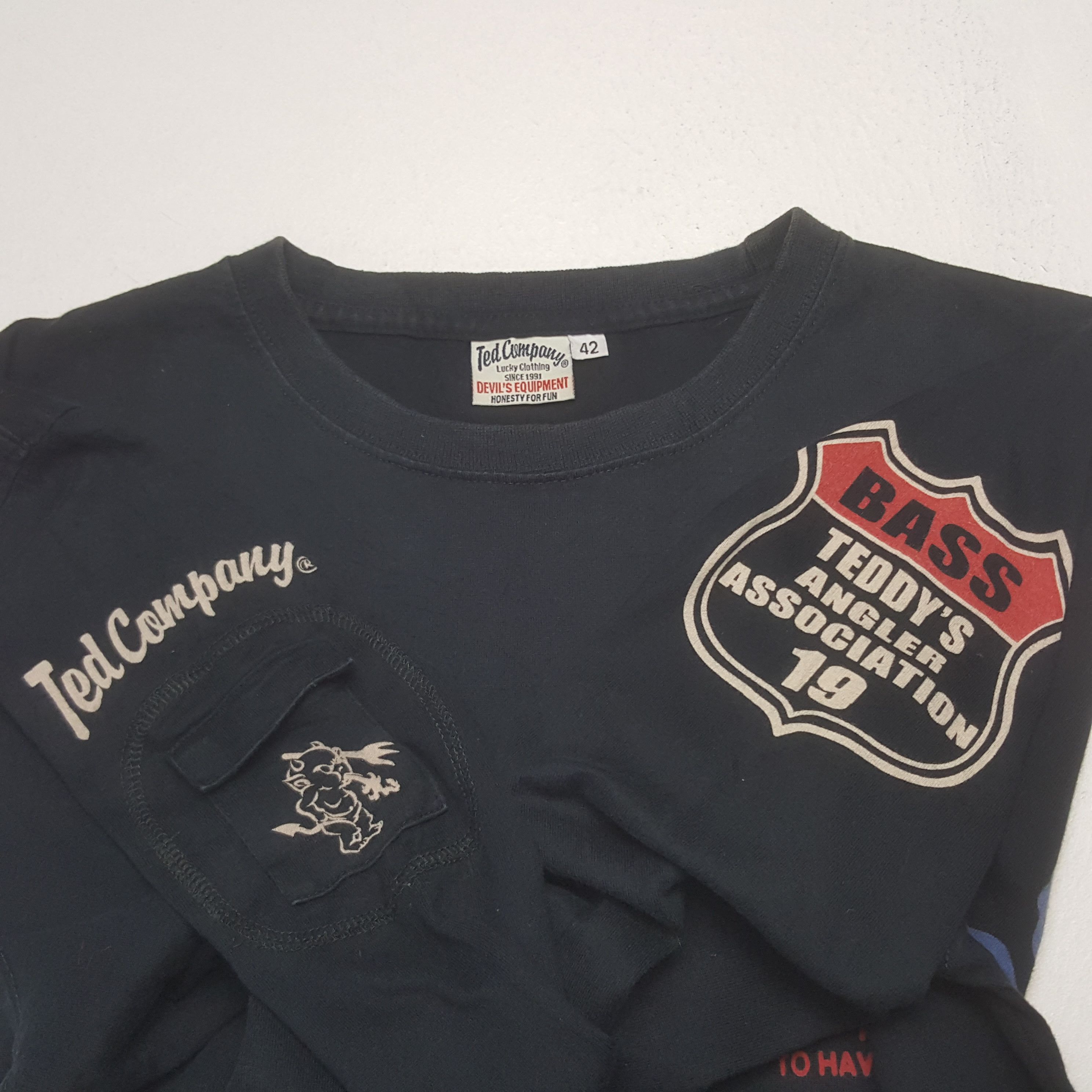 Vintage Vintage Ted Company Fuji 5 Lakes Fishing Art Tshirt C319N58 Size US M / EU 48-50 / 2 - 5 Thumbnail
