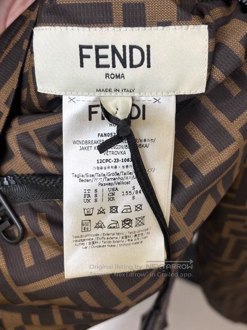 Fendi Fendi Printed Two-Sided Wearable Puffer Jacket Size S / US 4 / IT 40 - 5 Thumbnail