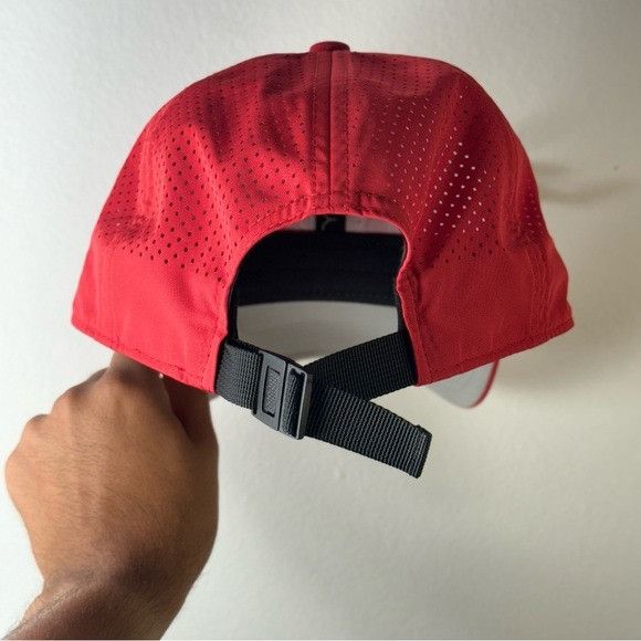 NBA NEW ERA ATLANTA HAWKS RED NBA LASER CUT MESH HAT Size ONE SIZE - 5 Thumbnail