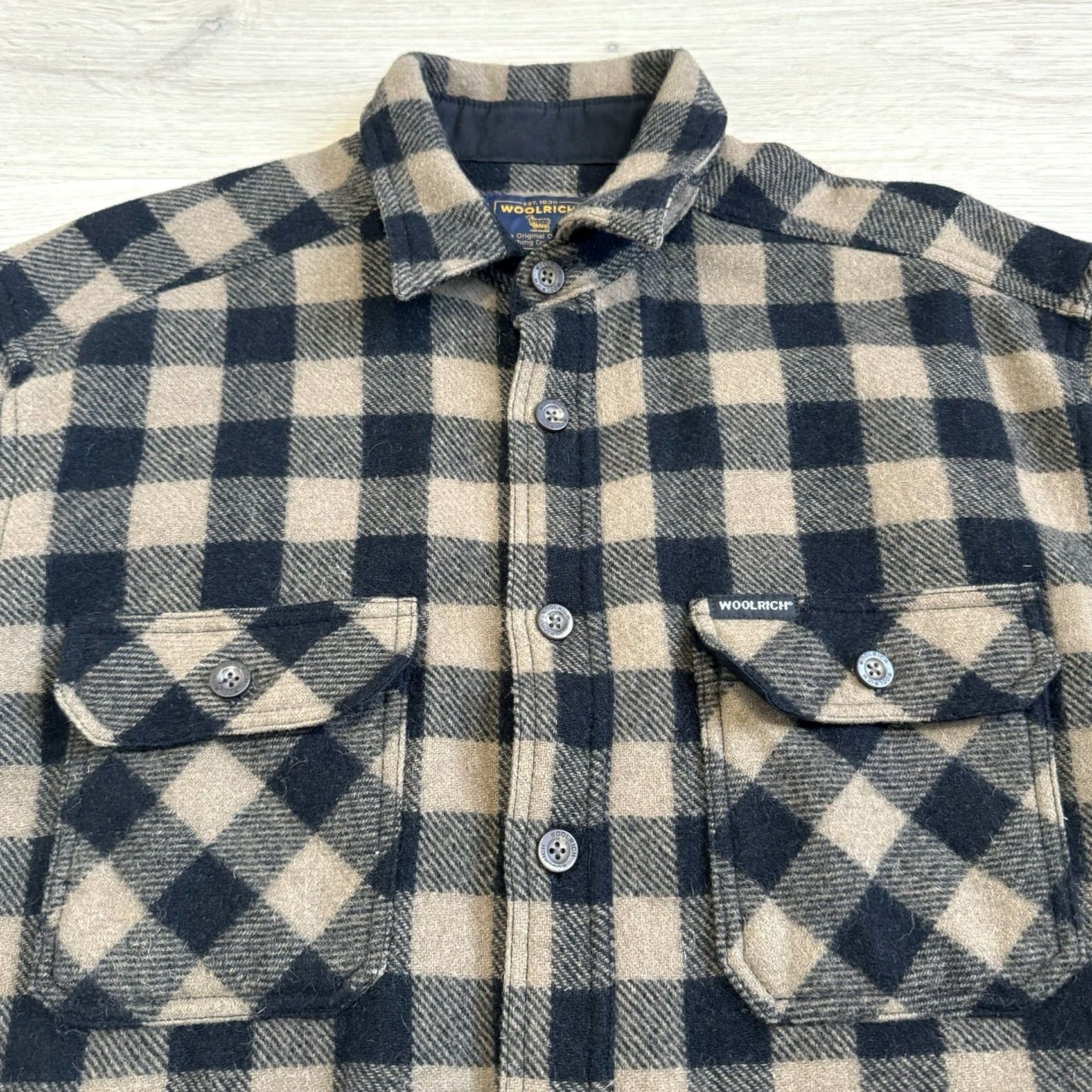 Vintage VINTAGE Woolrich Flannel Shirt Jacket Wool Blend Plaid Button Shacket 80s Sz L Unisex Adults Size US L / EU 52-54 / 3 - 4 Thumbnail