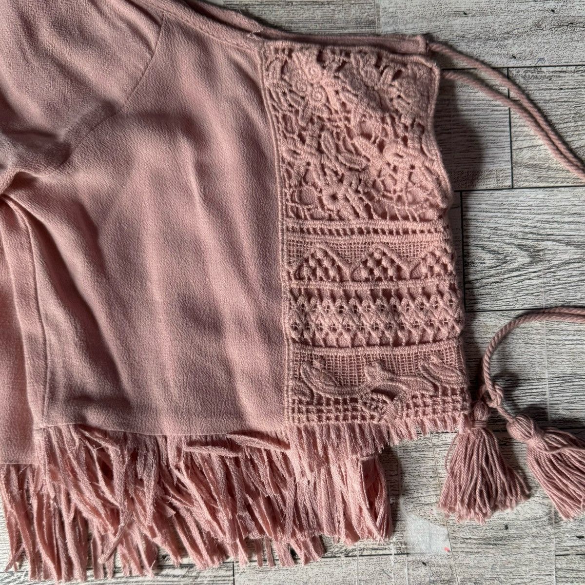 Vintage Vintage, Rose Blush, Peasant Style, Fringed Hem, Crop Top Size ONE SIZE - 8 Thumbnail