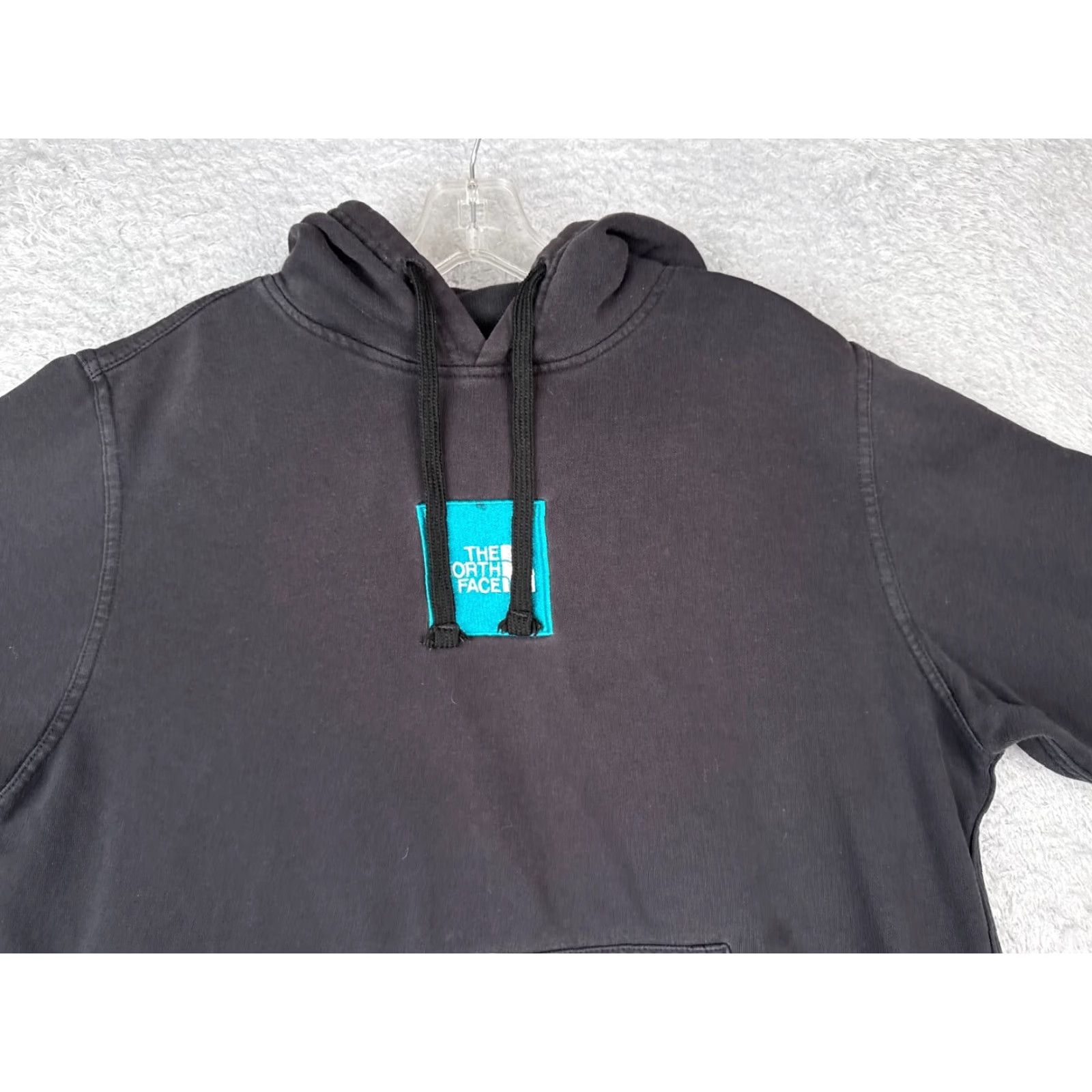 The North Face The North Face Hoodie Mens Medium Black Pullover Logo Sweatshirt Drawstring Size US M / EU 48-50 / 2 - 4 Thumbnail